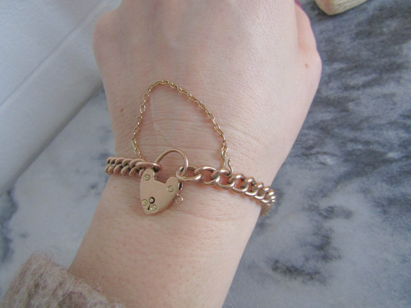 Antique 9 ct Edwardian Curb Bracelet with Heart Padlock
