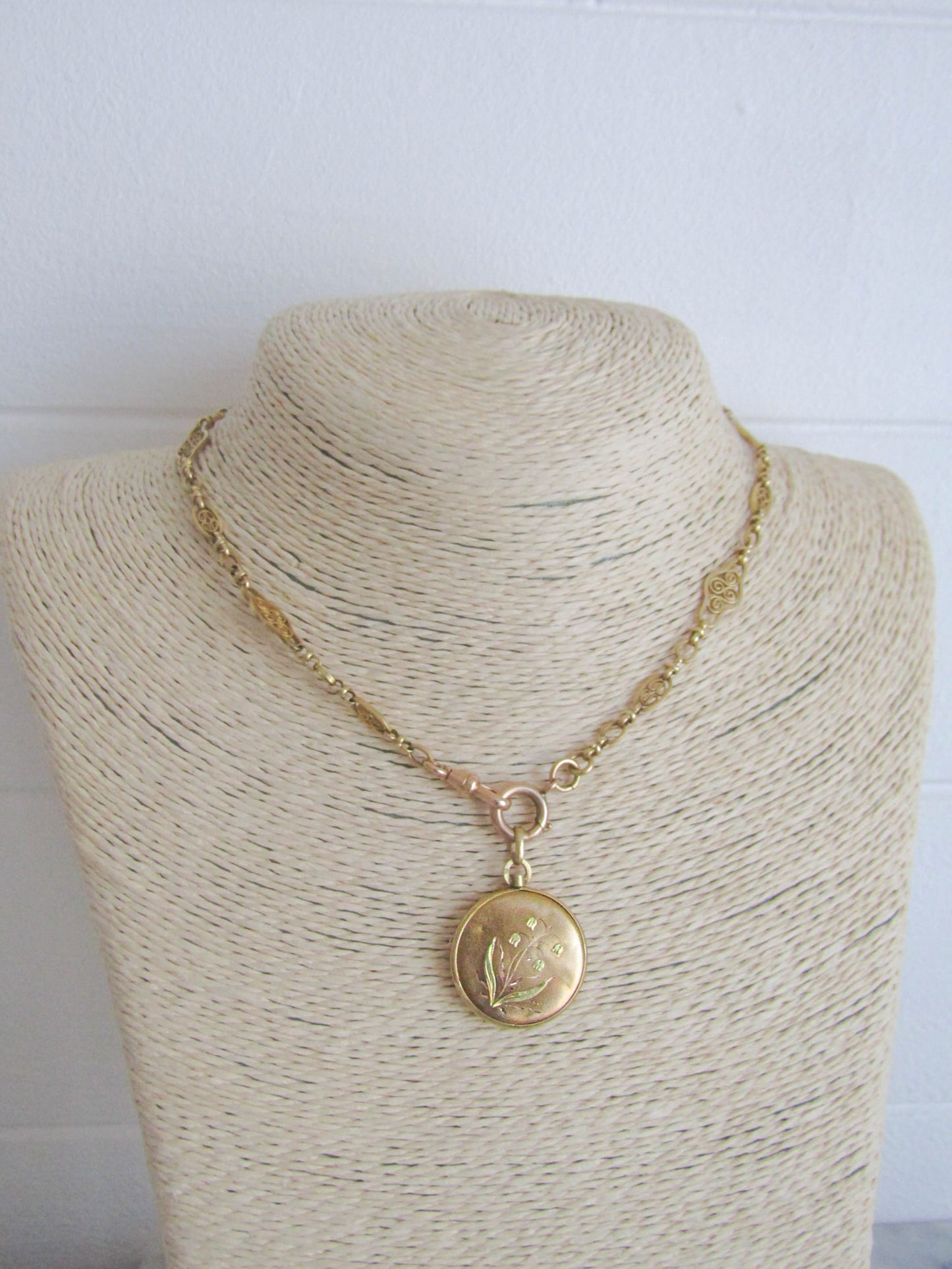 Antique Art Nouveau Lily of the Valley Glass Back Locket c. 1900