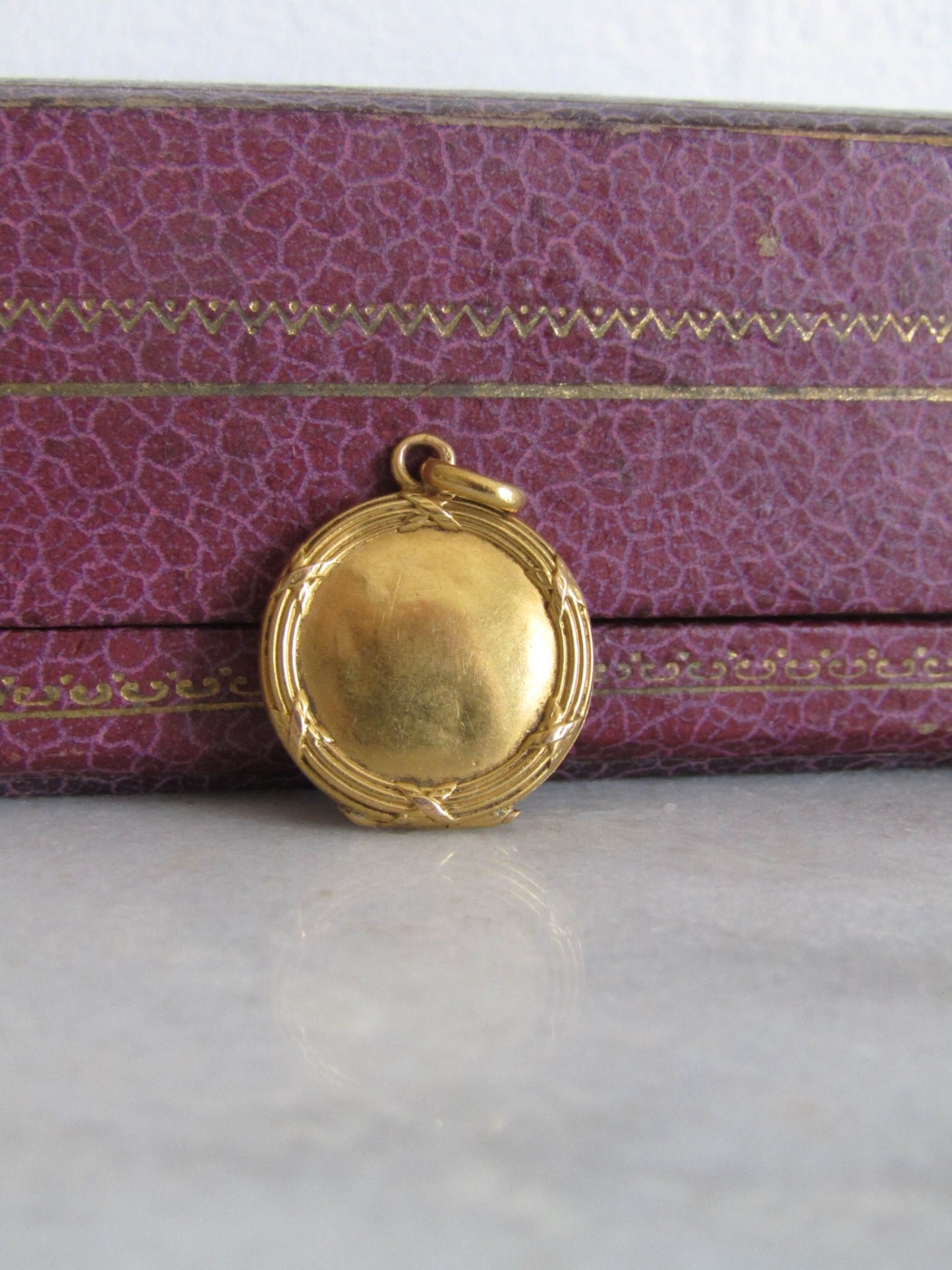 18K Solid Gold Edwardian Locket with Rose Cut Diamond Center