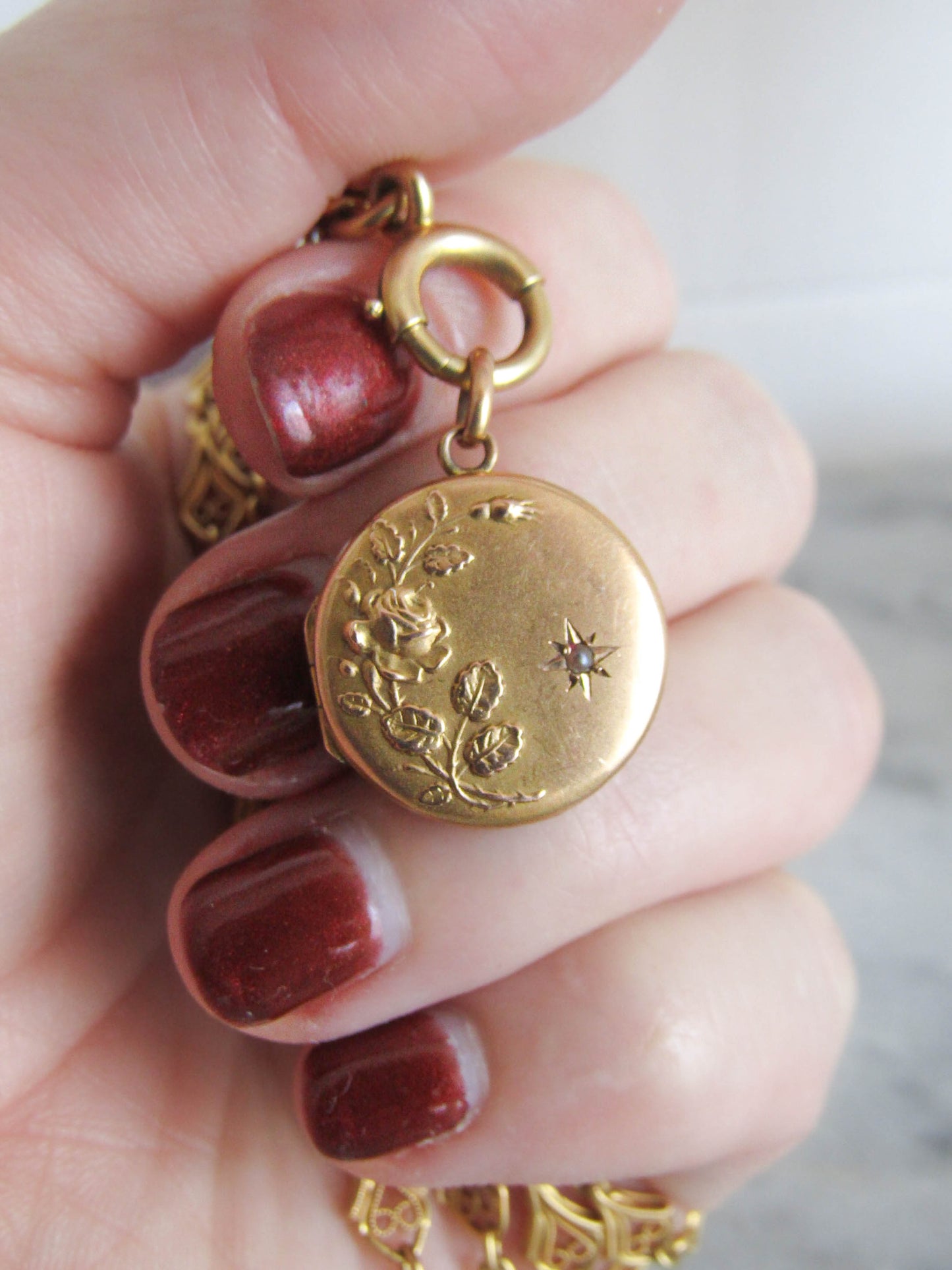18K Solid Gold Art Nouveau Small French Locket c. 1900