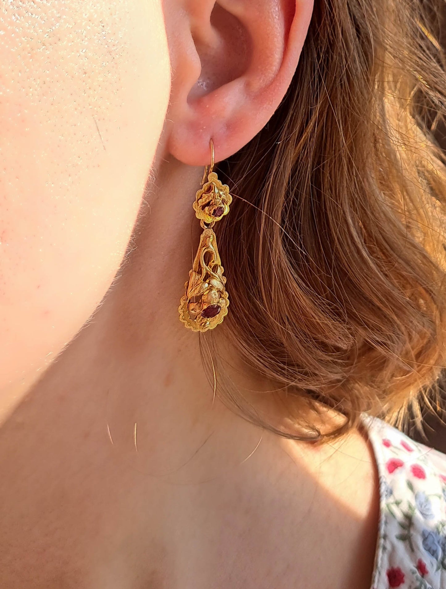 Antique Victorian Dangle Earrings with Rhodolite Garnets and Floral Design