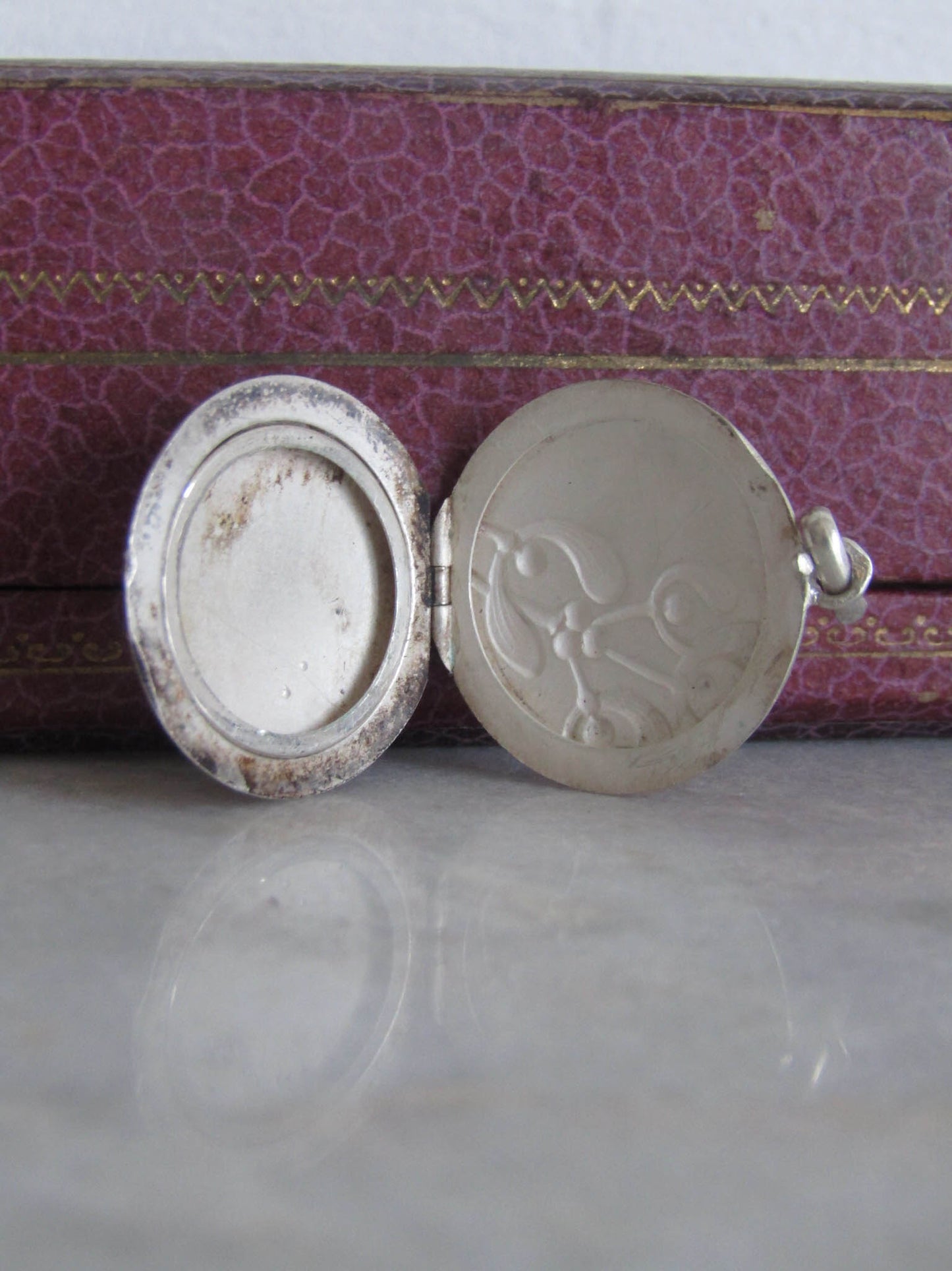 Antique Art Nouveau French Silver Mistletoe Round Locket
