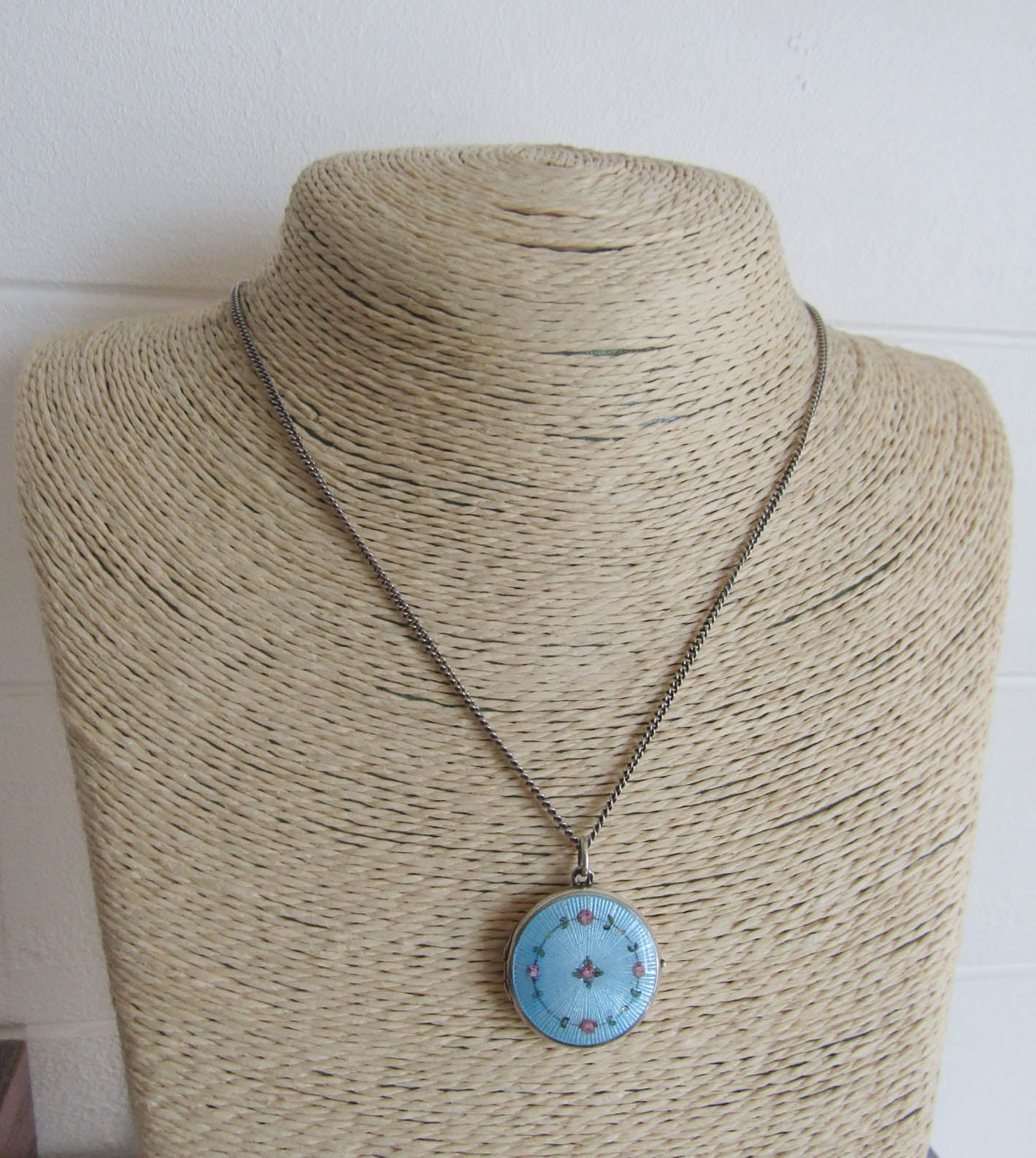 Antique Art Nouveau Guilloche Roses Locket