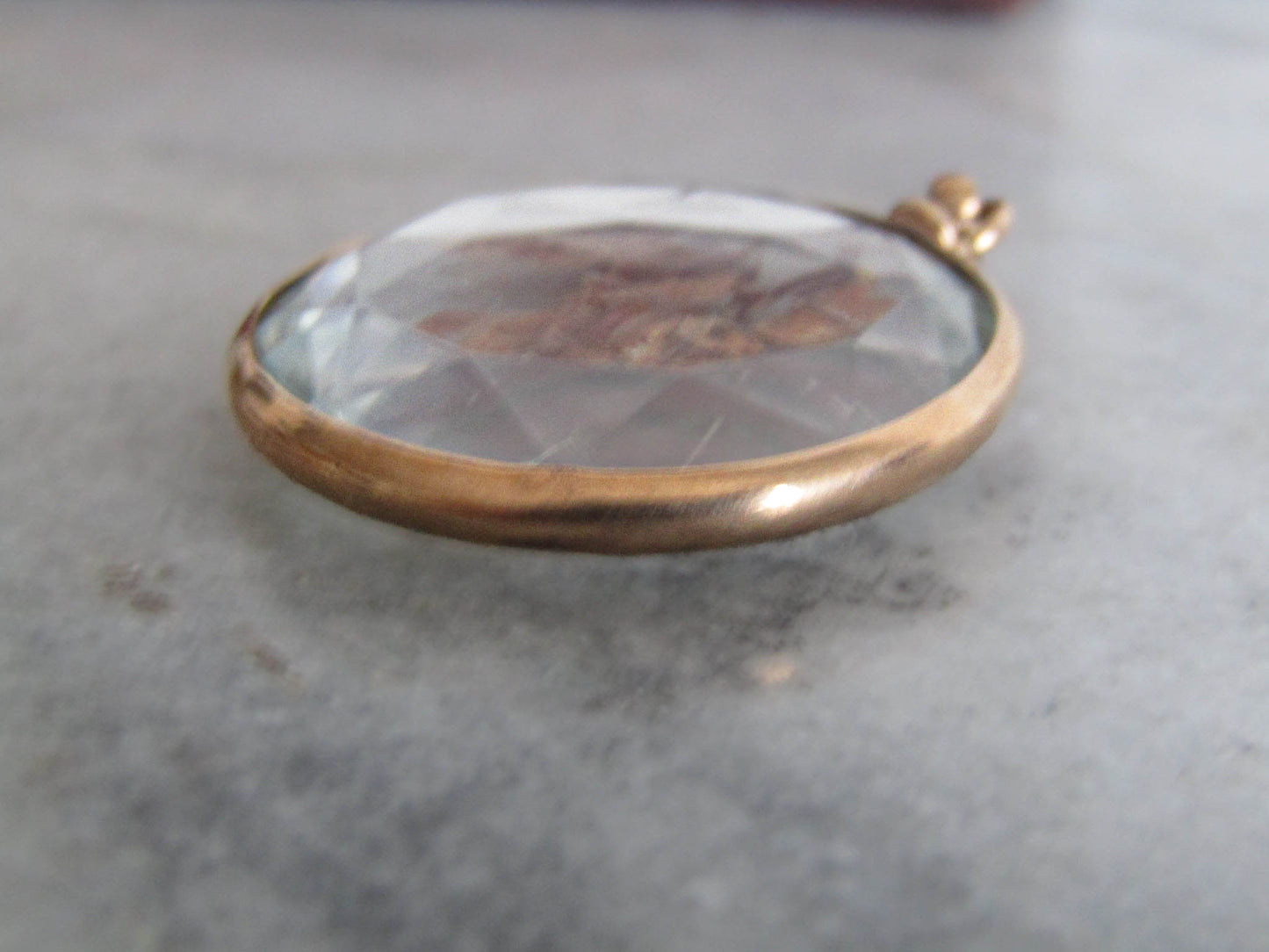 Antique Beveled Glass Screw Top Romantic Sentimental Shaker Locket