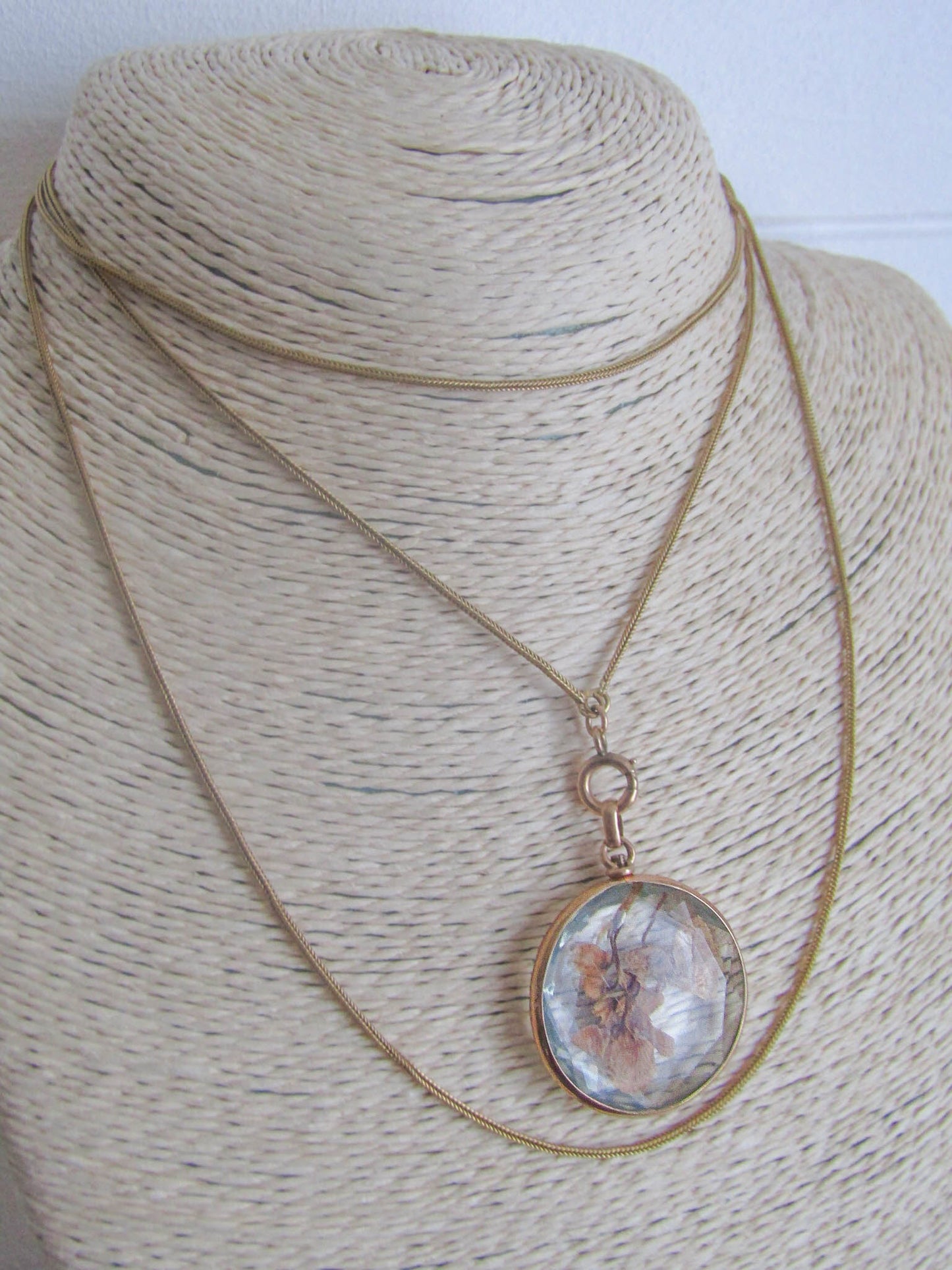 Antique Beveled Glass Screw Top Romantic Sentimental Shaker Locket