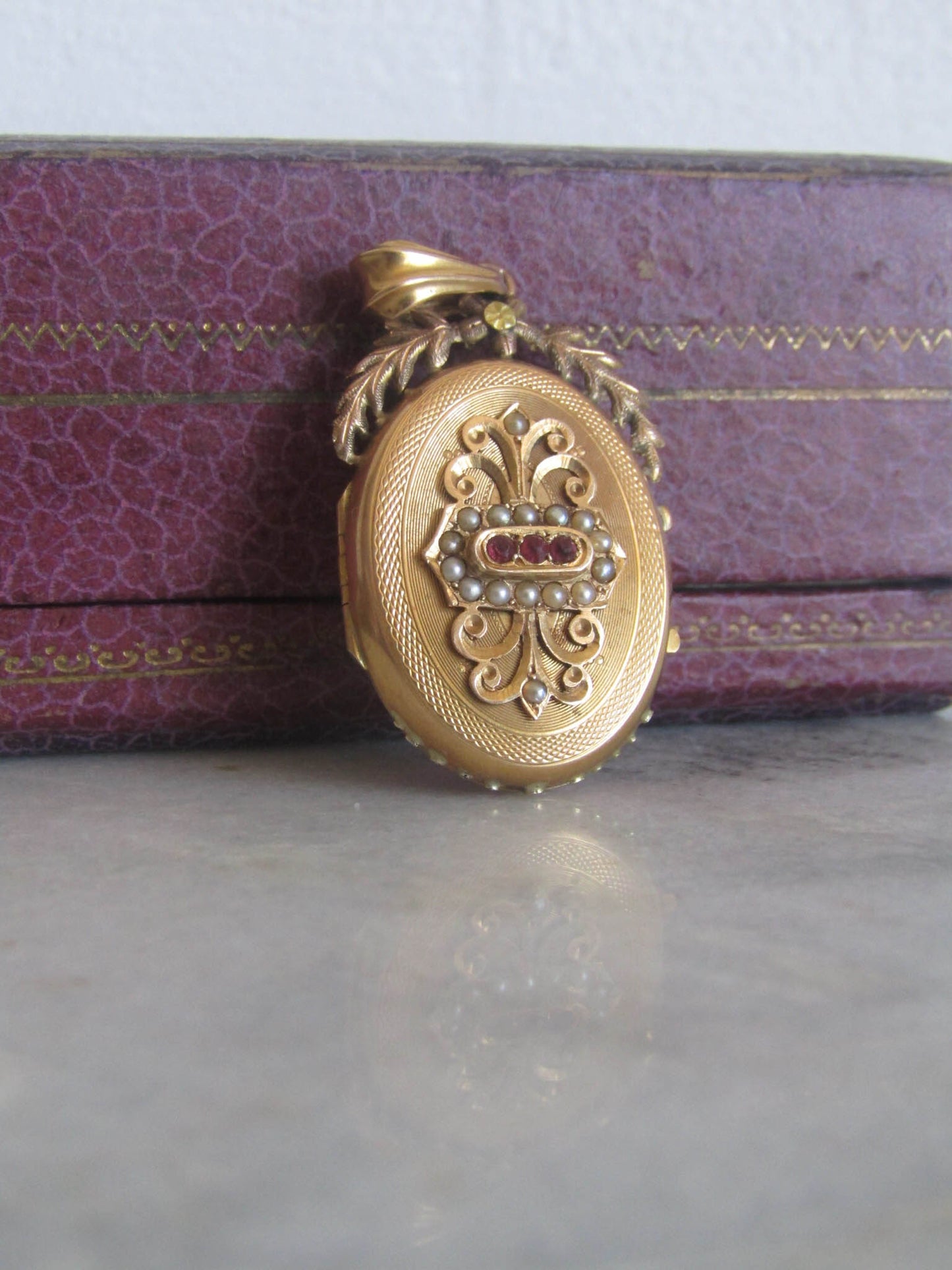 Antique 18K Solid Gold French Victorian Locket with Hinged Glass Partition
