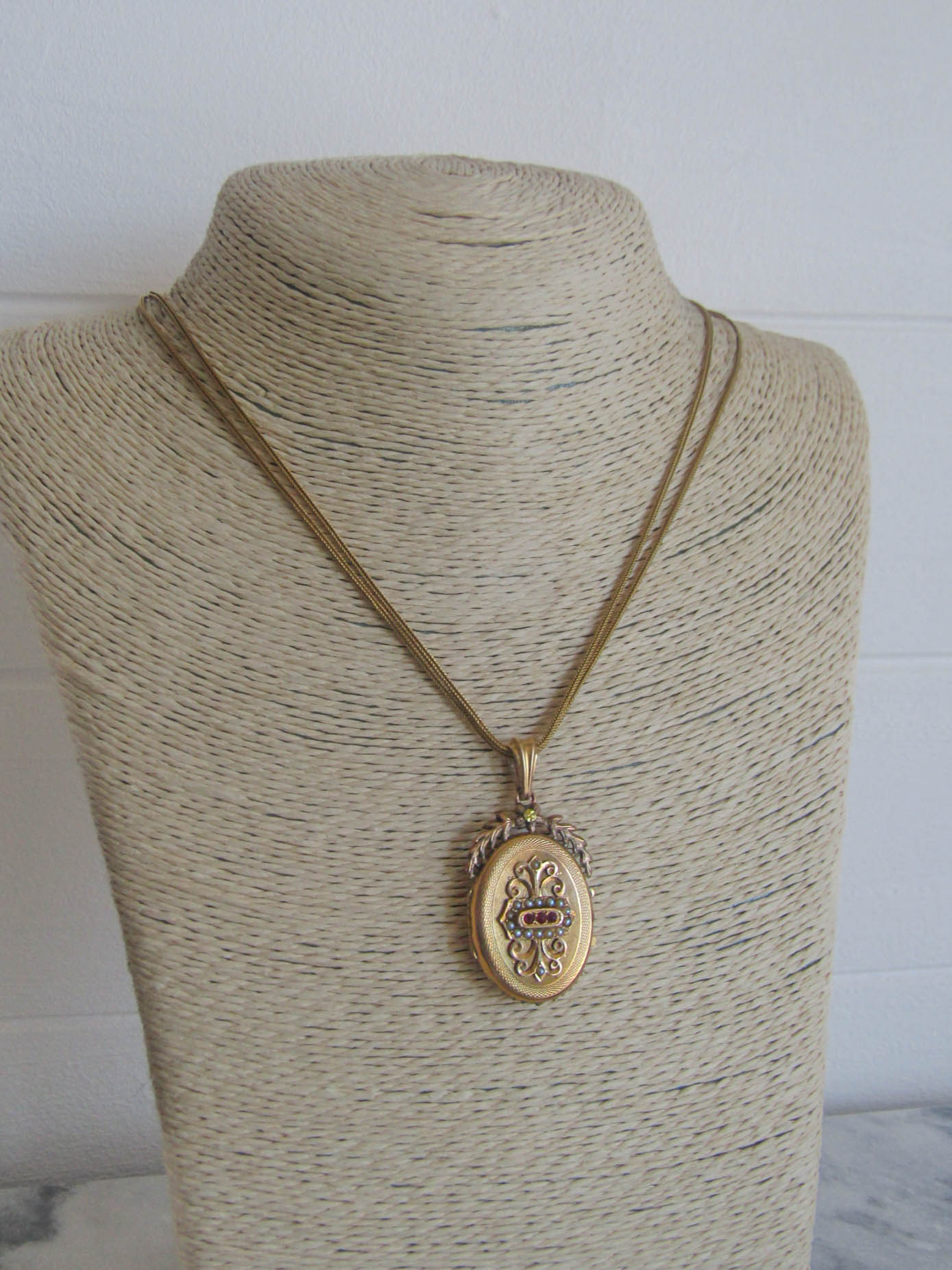 Antique 18K Solid Gold French Victorian Locket with Hinged Glass Partition