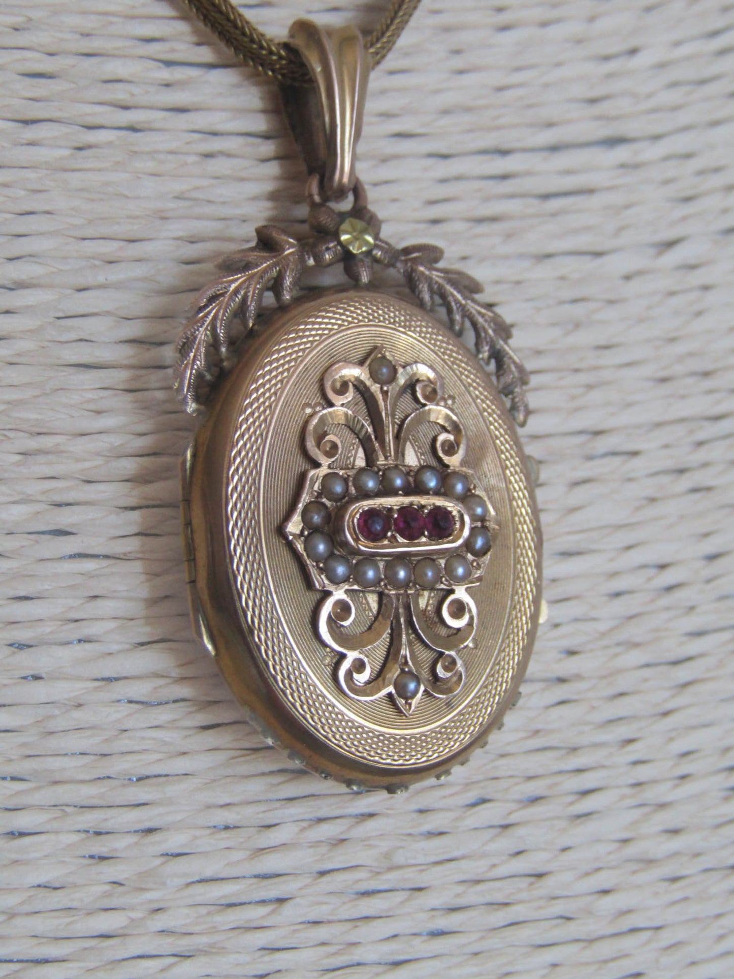 Antique 18K Solid Gold French Victorian Locket with Hinged Glass Partition