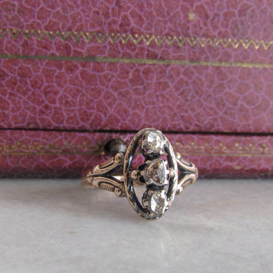 Antique Georgian Three Stone Rose Cut Diamond Ring c. 1830