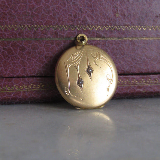 Antique French Edwardian Round Locket with Seed Pearls c. 1900