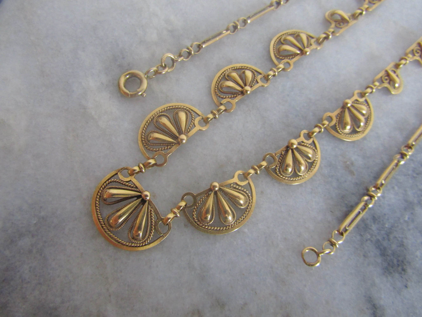 Antique French Filigree Drapery Necklace c. 1900 (20 g)