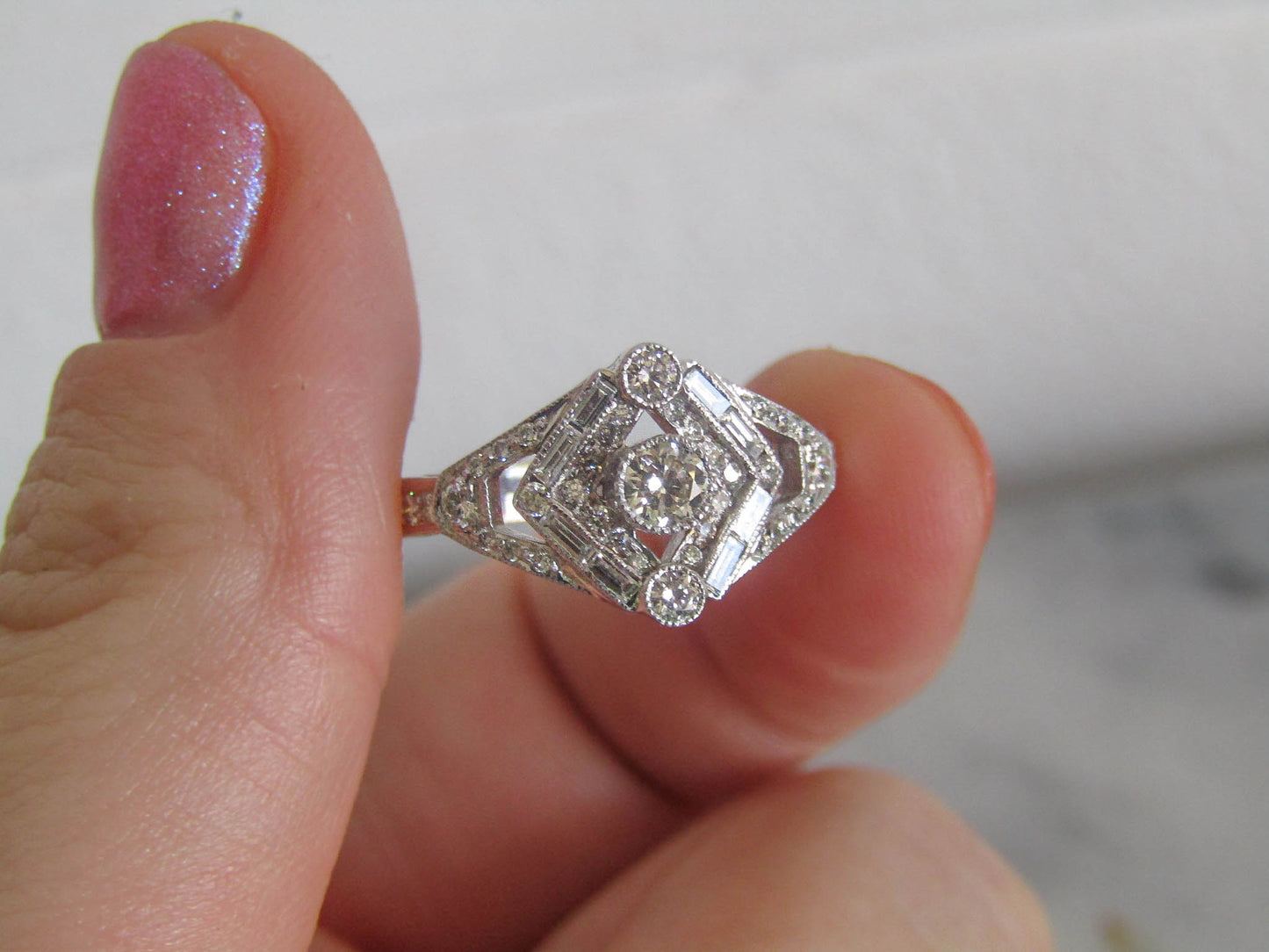 Vintage Art Deco Style 18K Solid Gold Diamond Ring before 2000