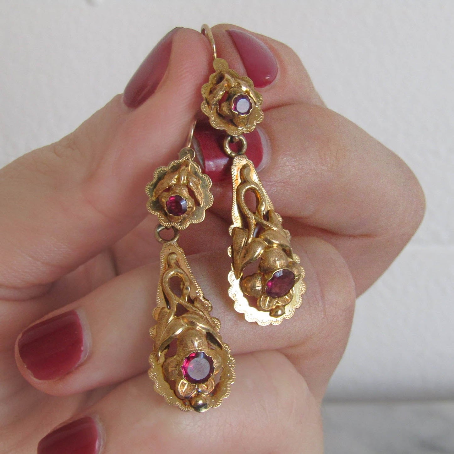 Antique Victorian Dangle Earrings with Rhodolite Garnets and Floral Design