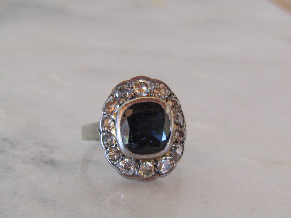 Antique Sapphire and Diamond Art Deco Pompadour Daisy Ring c. 1925