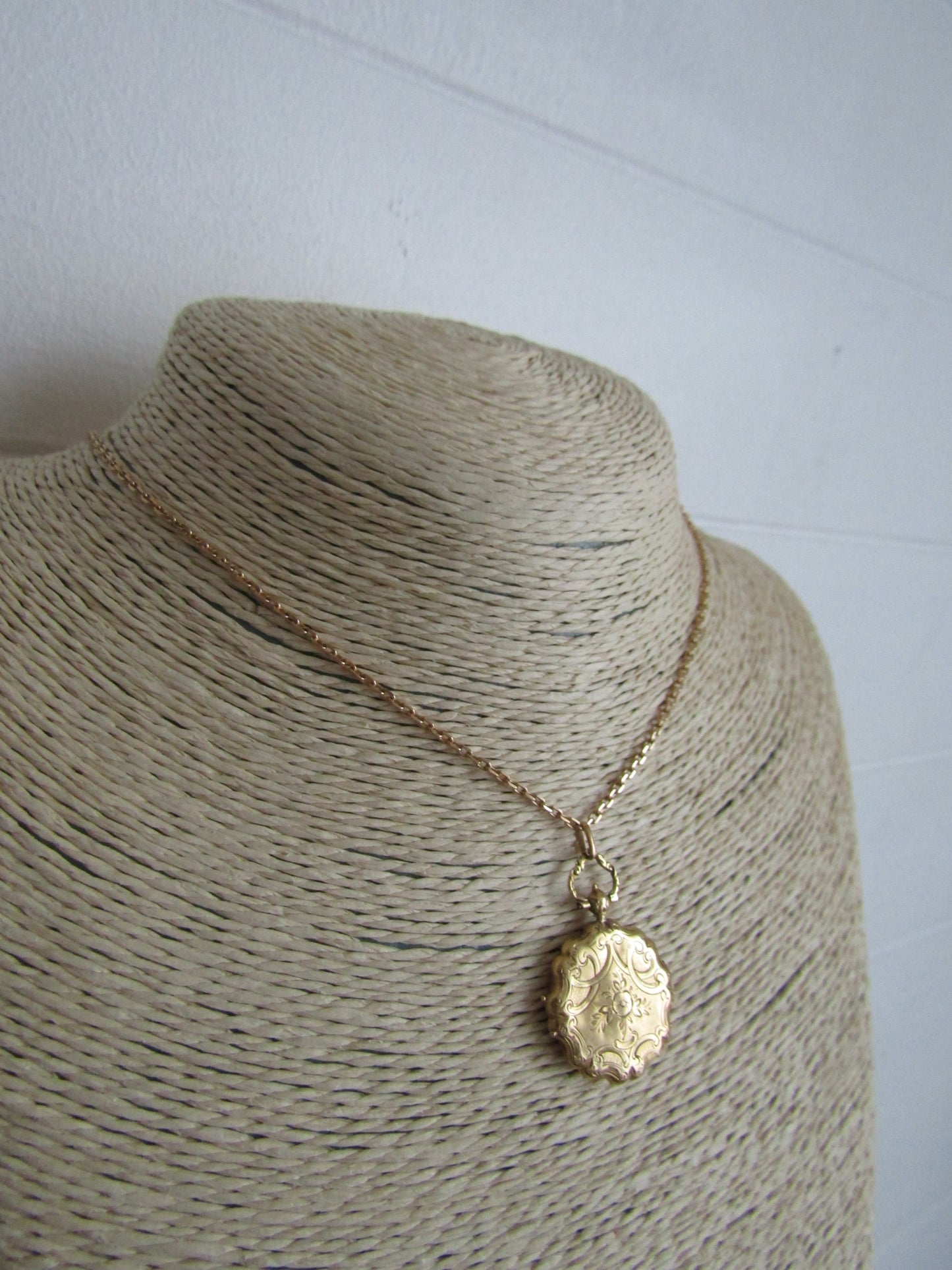 18K French Guilloche Locket, Antique Gold Pendant, Vintage Locket c. 1900