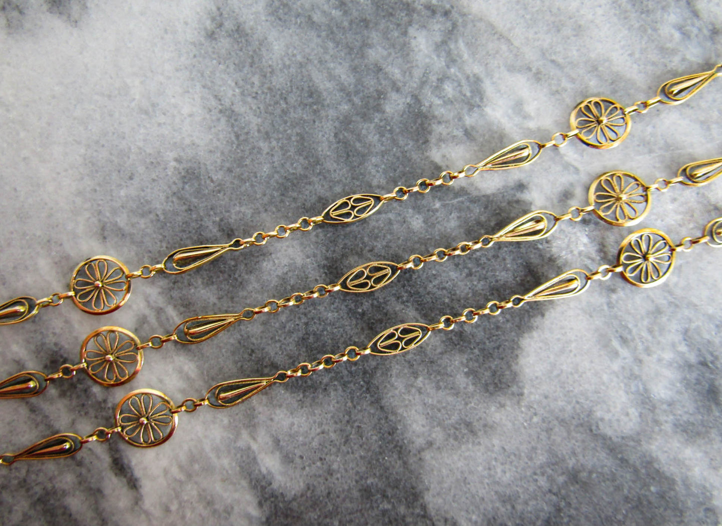 RARE 18k Solid Gold Victorian Filigree Necklace, Antique French Belle Epoque Chain c. 1890 (12 g)