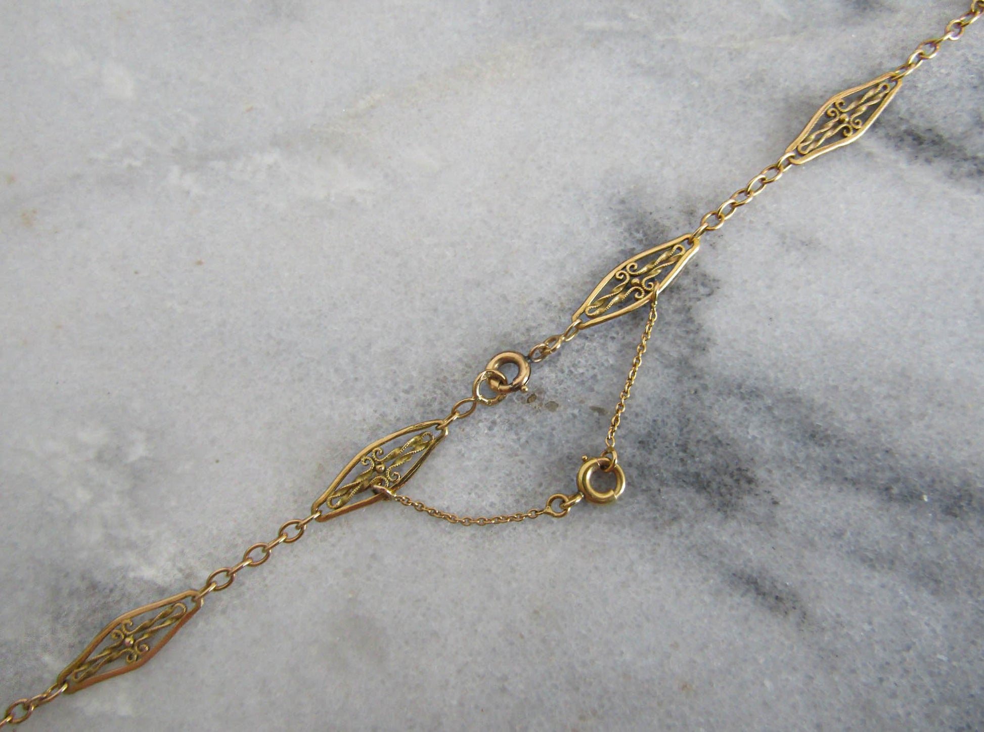Antique French 18K Solid Gold Ornate Filigree Link Sautoir Long Chain –  MemoryStation2013