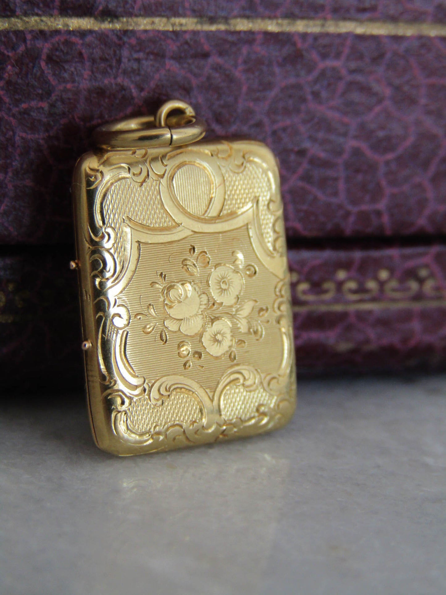 18K Antique French Belle Epoque Vinaigrette Locket, Guilloche Engine Turned Floral Victorian Pendant