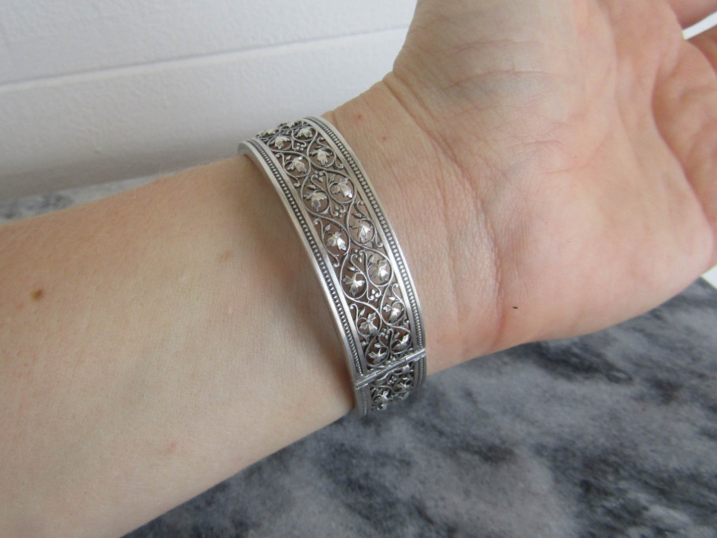 Antique Silver Buckle Bangle Bracelet, Victorian Ivy Pierced Silver Cuff Bracelet