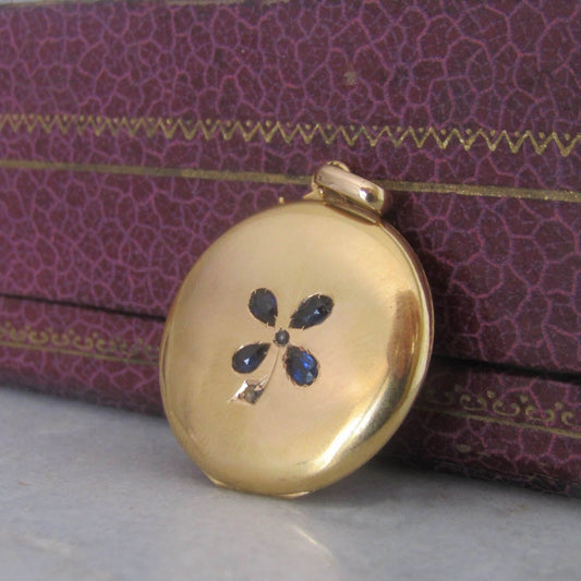 Art Nouveau 18K Solid Gold and Sapphire Lucky Clover Locket, Antique French Belle Epoque Locket c. 1900