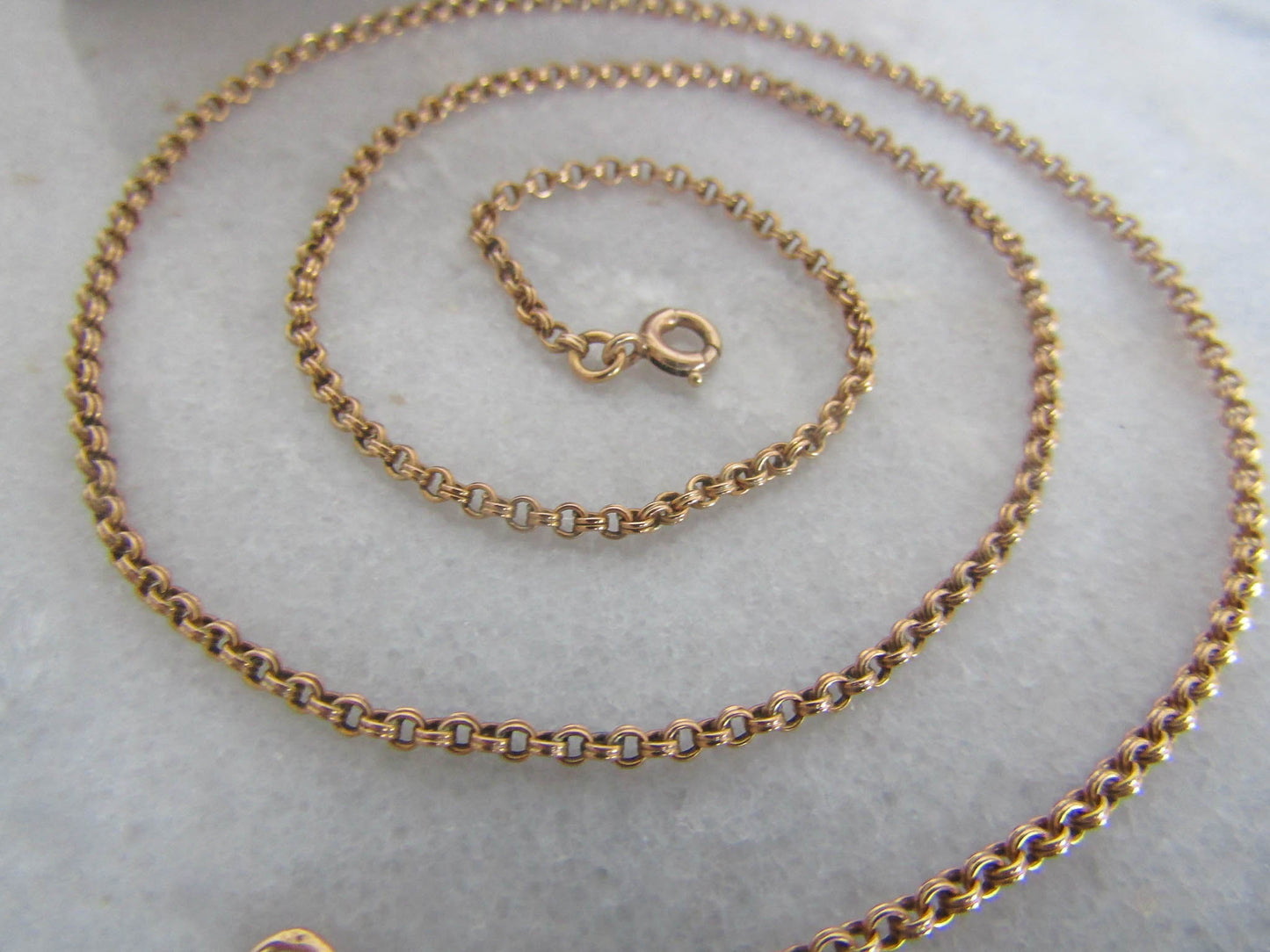 18.9" Antique Solid Gold Jaseron Necklace c. 1900 with Victorian Bolt Ring Closure (6.4 g)