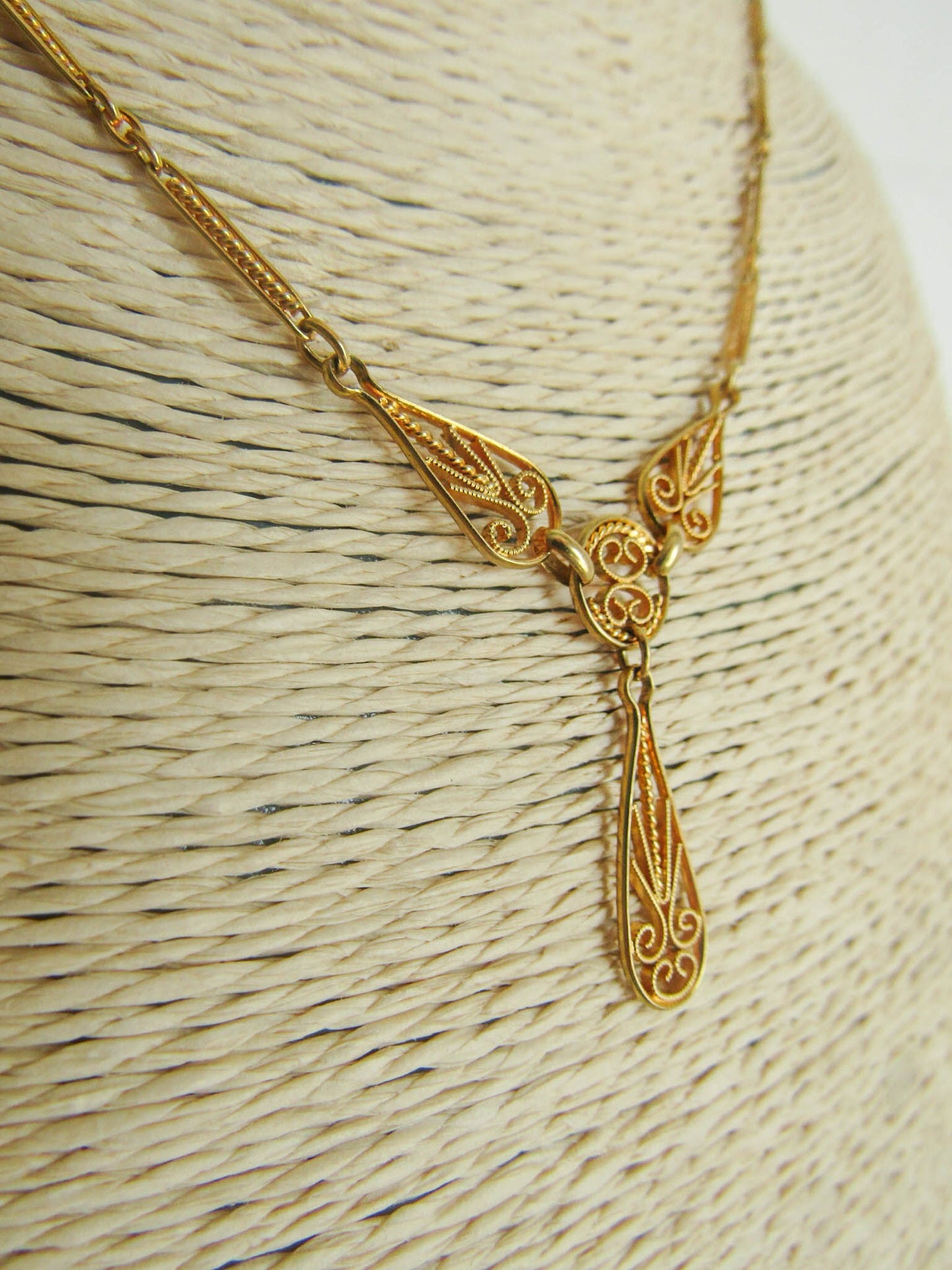 18k Solid Gold Antique French Drapery Necklace c. 1900