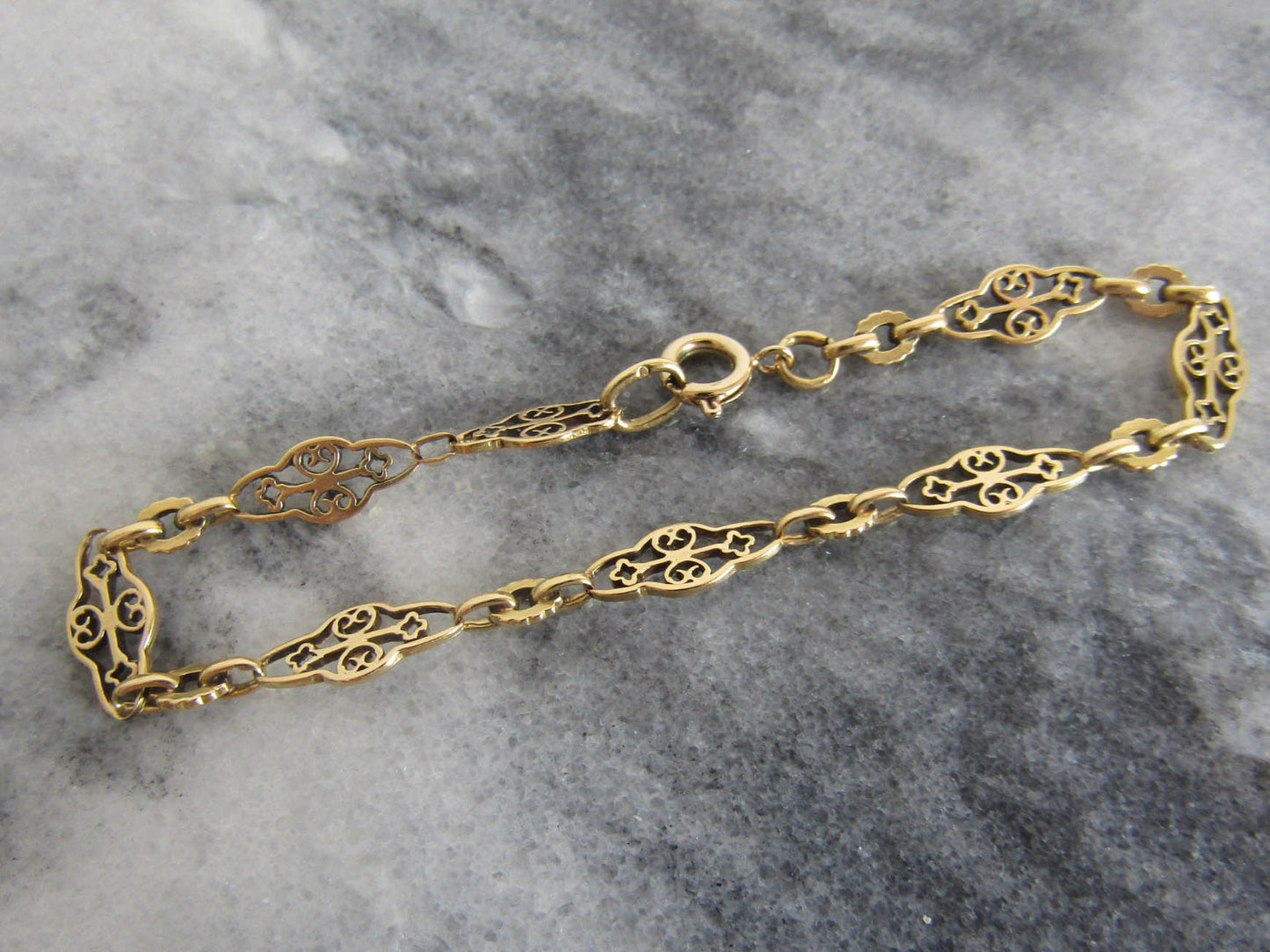 Victorian 18K Solid Gold Filigree Heart Bracelet, Antique French Belle Epoque Bracelet with Hearts