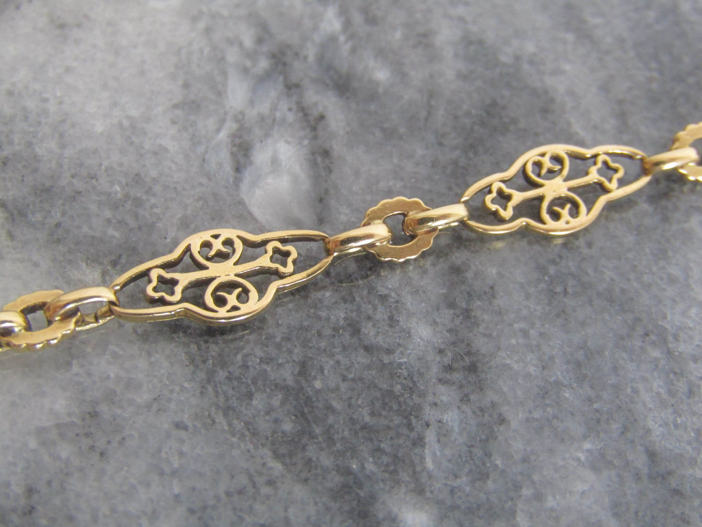 Victorian 18K Solid Gold Filigree Heart Bracelet, Antique French Belle Epoque Bracelet with Hearts