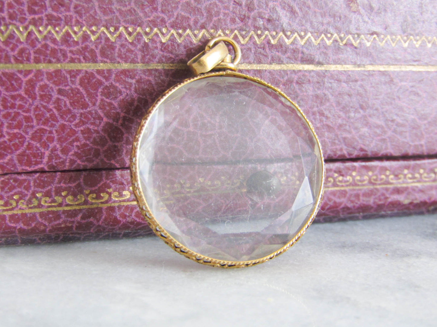 Antique 18k Beveled Glass Victorian Round Locket with Elegant Frame c. 1890