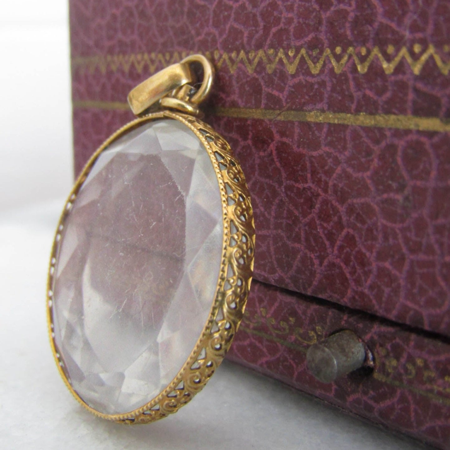 Antique 18k Beveled Glass Victorian Round Locket with Elegant Frame c. 1890