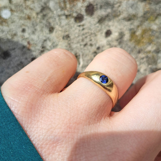 18K Solid Gold Sapphire Gypsy Ring, Vintage French Dome Jonc Ring