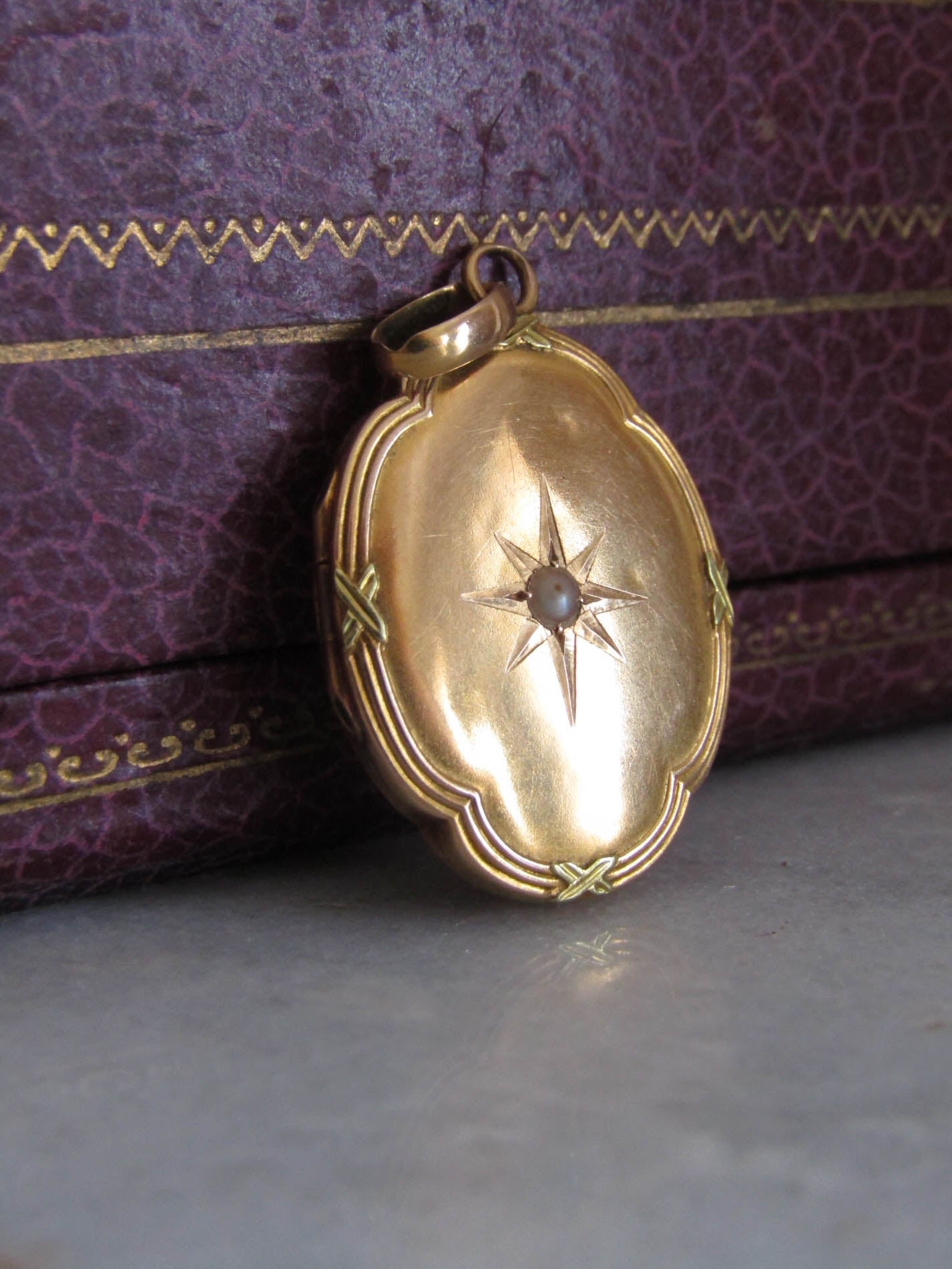 18k Edwardian Antique Quadrilobe Gold Locket, Belle Epoque Pearl Starburst Pendant c. 1900