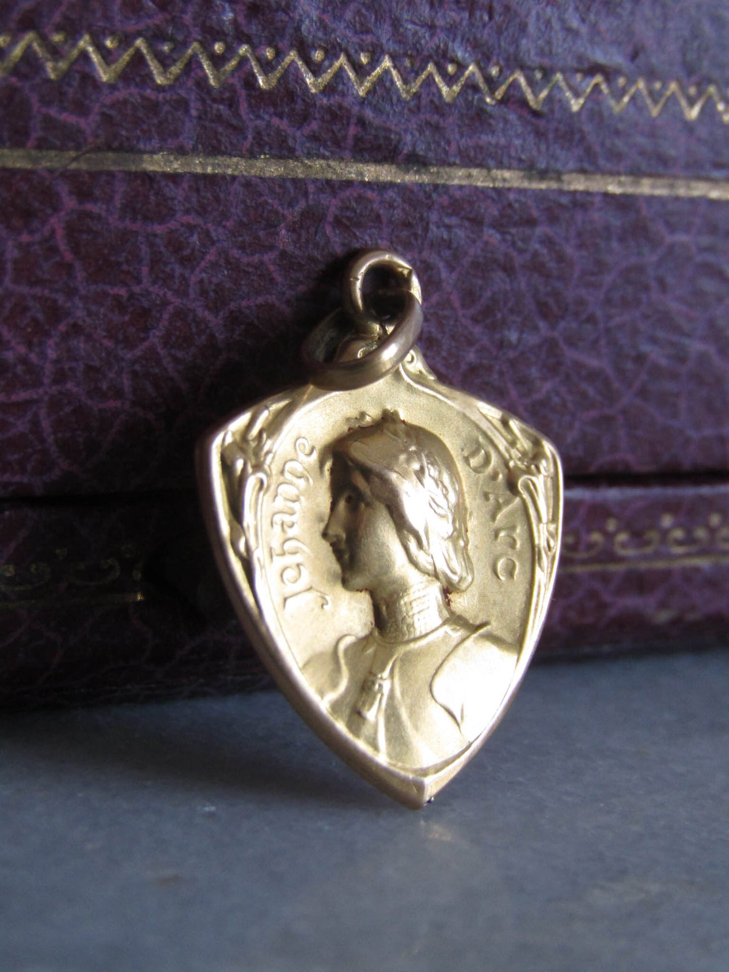 Antique 18K Rare Joan of Arc Religious Medal signed 1920