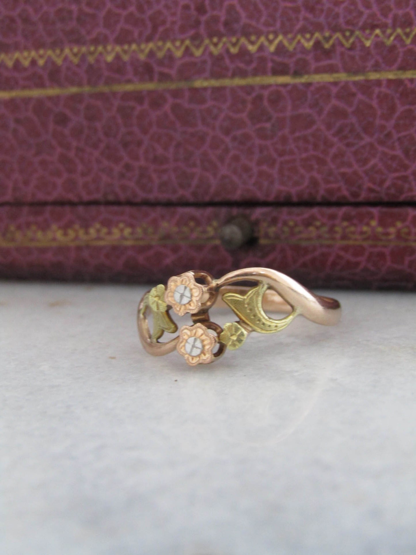 Antique 18K Belle Epoque Floral Ring with Green, White, and Rose Gold, French Ring c. 1870