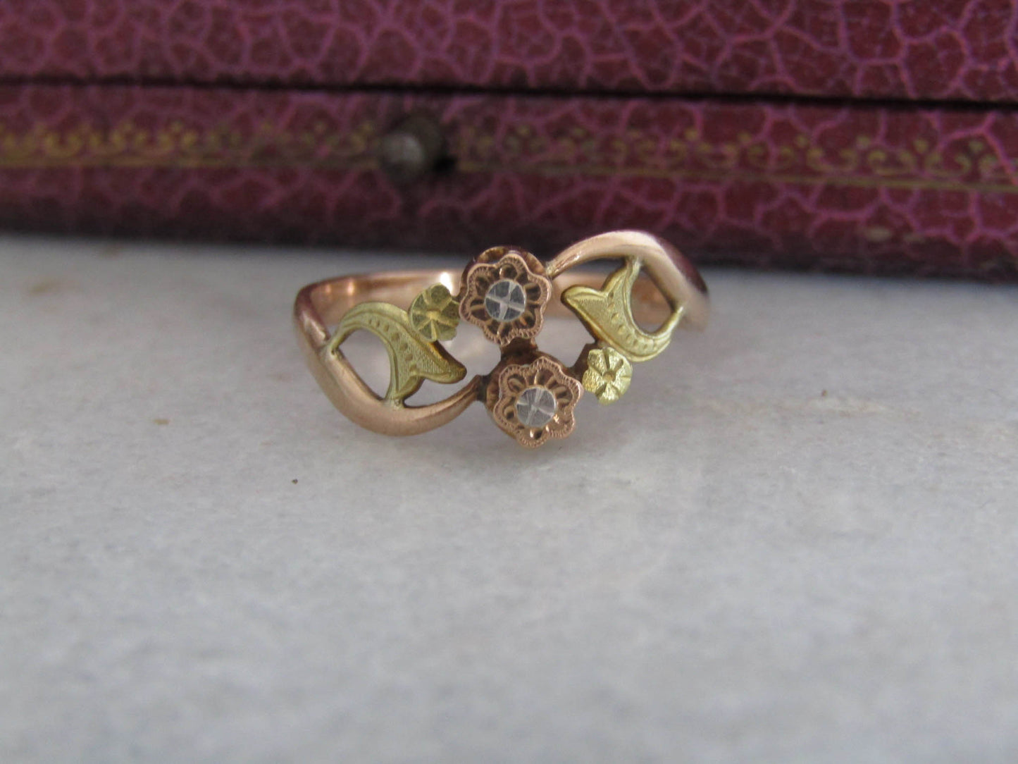 Antique 18K Belle Epoque Floral Ring with Green, White, and Rose Gold, French Ring c. 1870