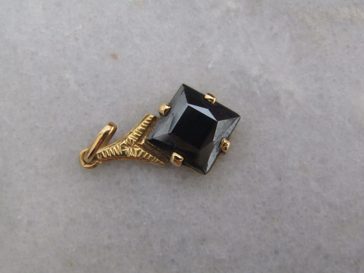 Vintage French 18k Gold Hematite Pendant