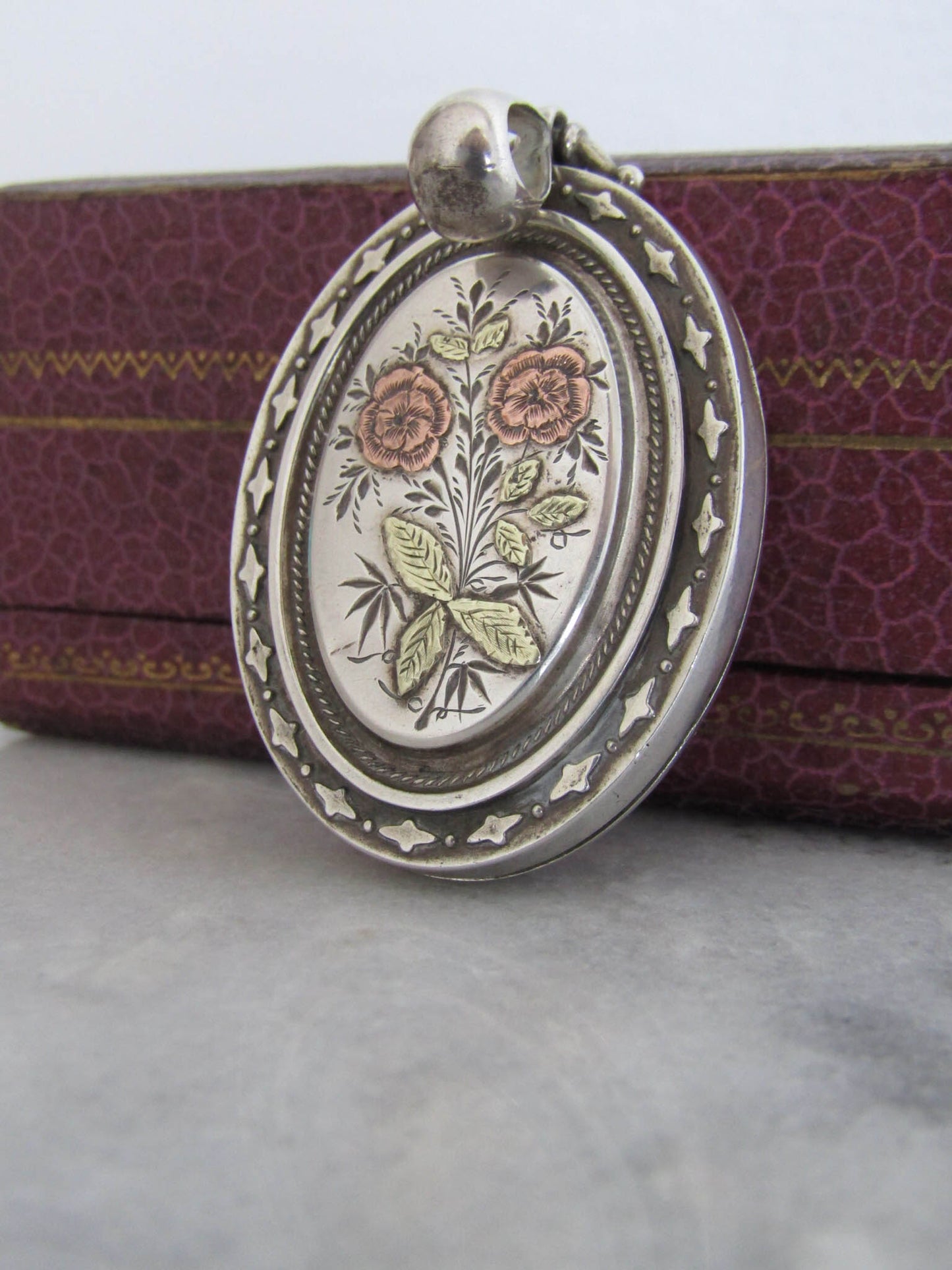 Victorian Silver Aesthetic Locket With Rose Gold and Green Gold, Antique XIX Century Floral Locket c. 1880