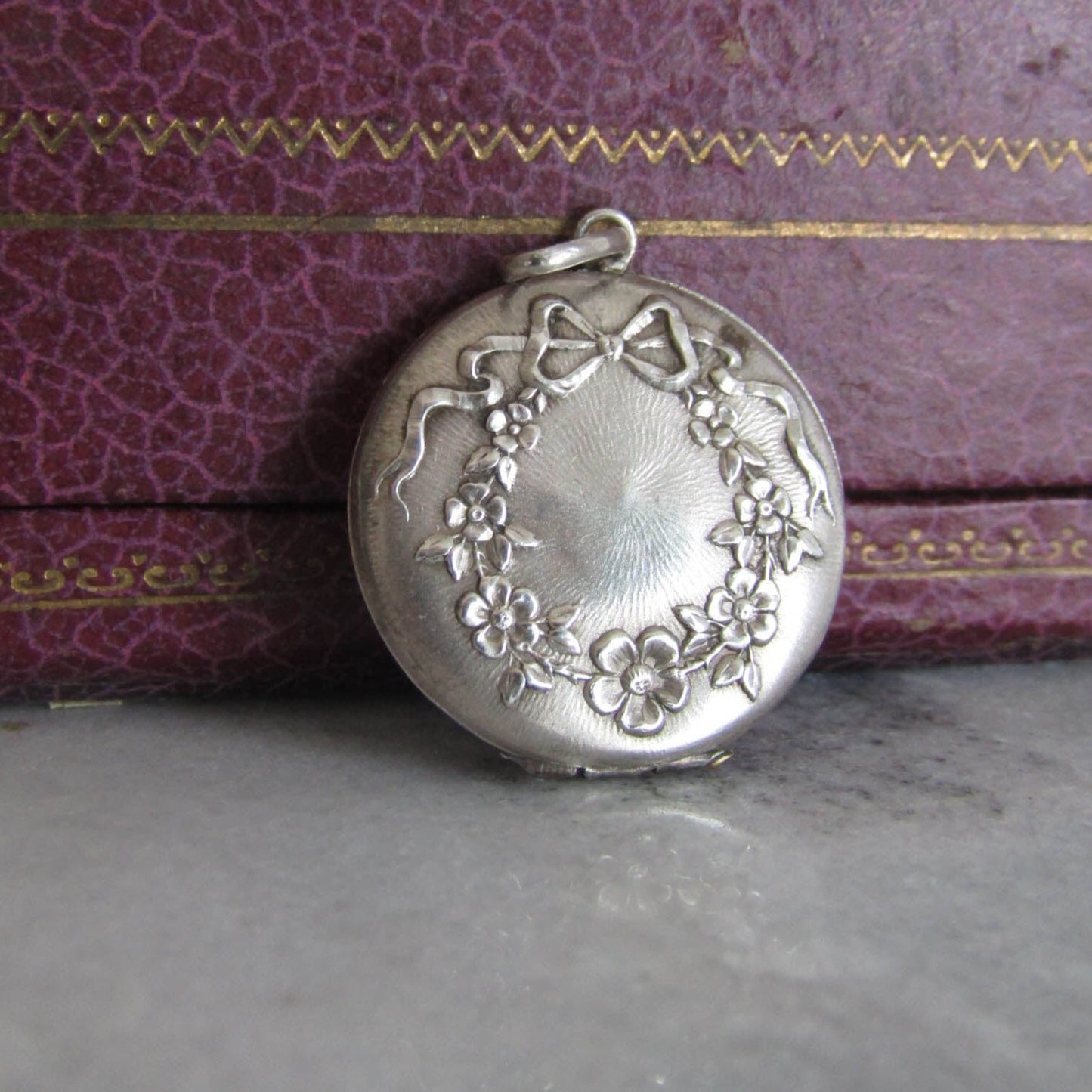 Antique Silver Art Nouveau Locket, Vintage Flower and Bow Edwardian Round Locket