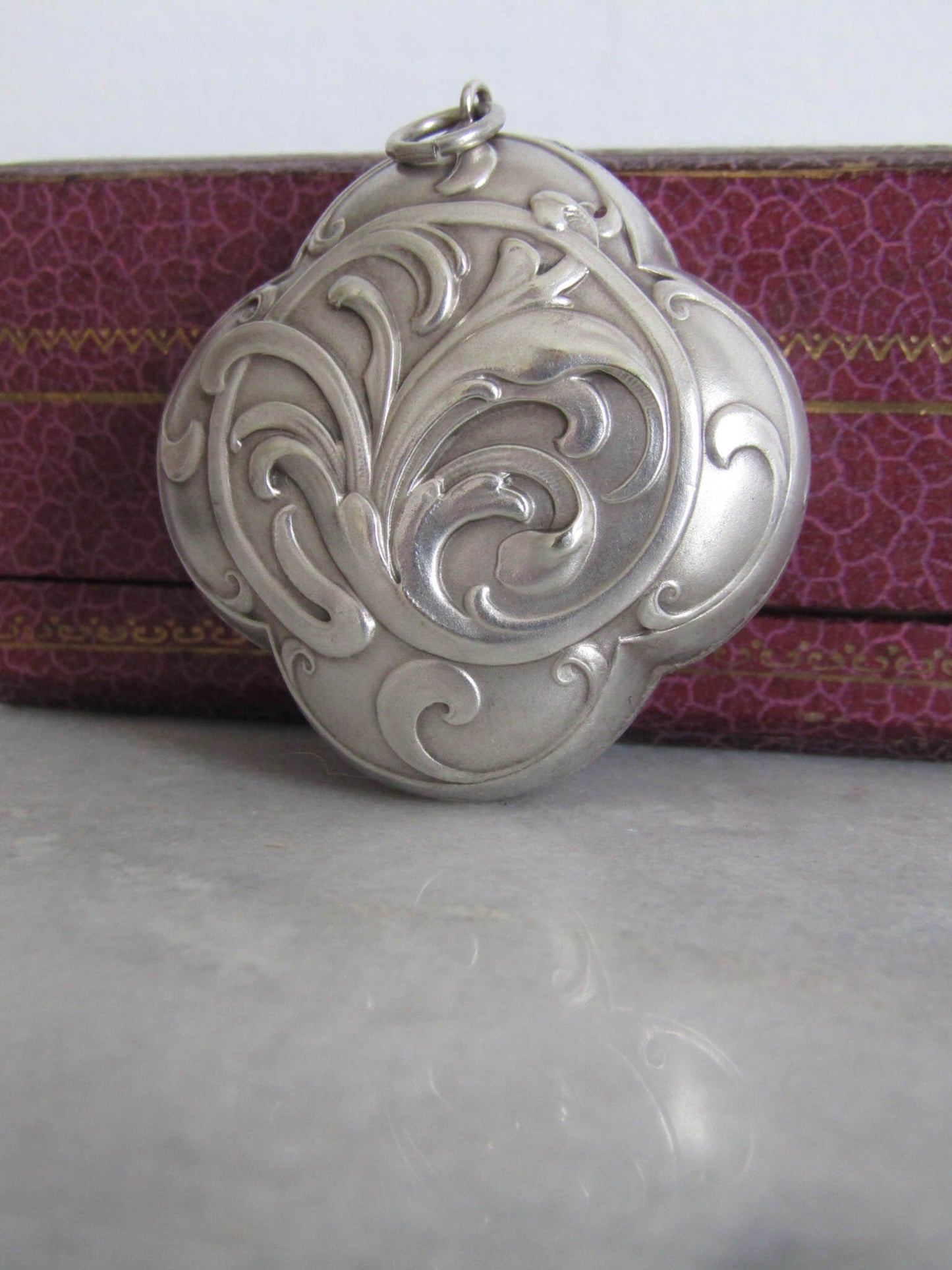 Silver Art Nouveau Quadrilobe Powder Box Pendant c. 1900