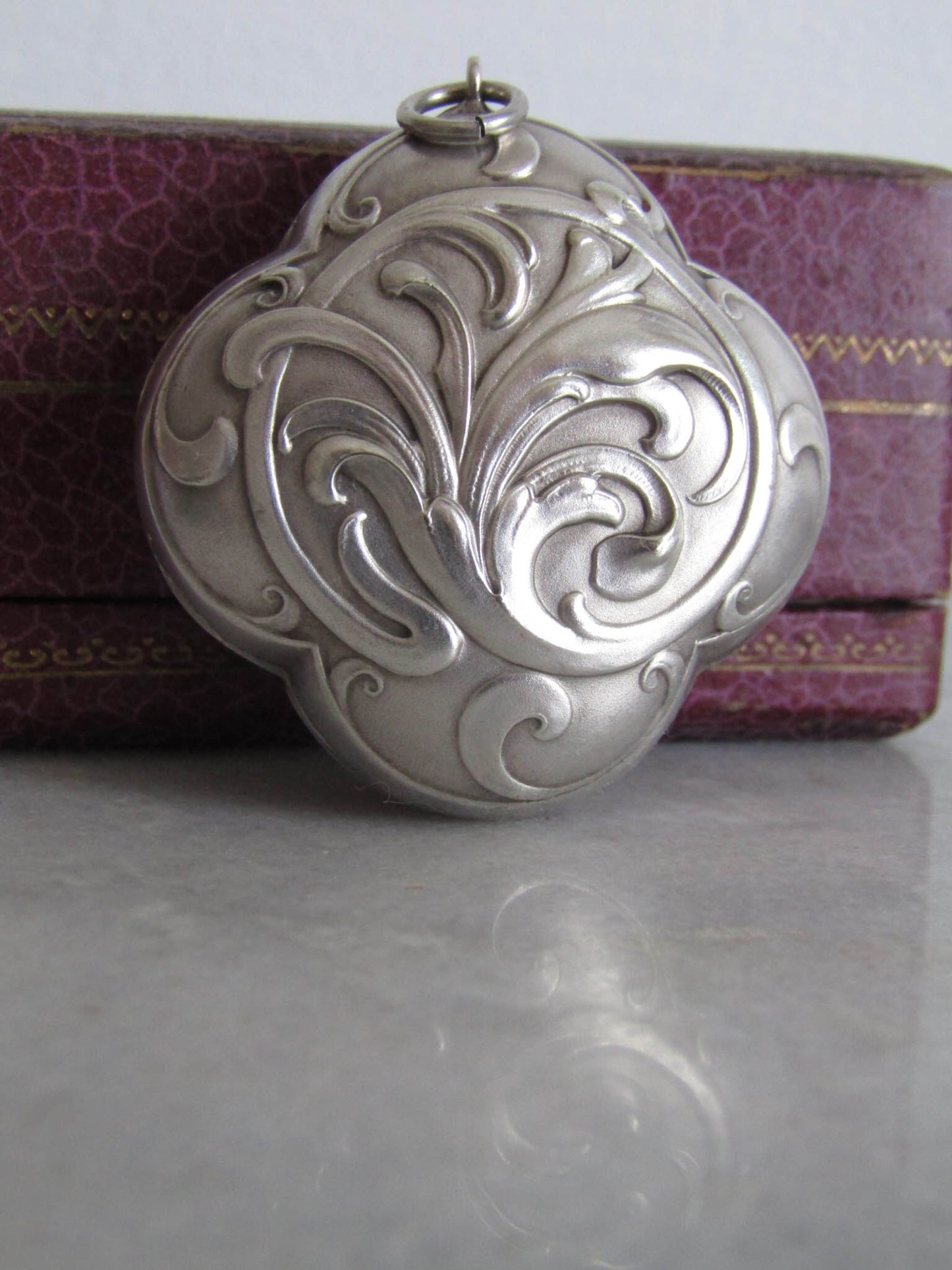 Silver Art Nouveau Quadrilobe Powder Box Pendant c. 1900