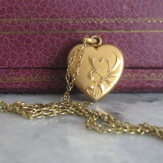 Antique French Fix Heart Pendant Necklace, Vintage Gold Filled Mistletoe Pendant