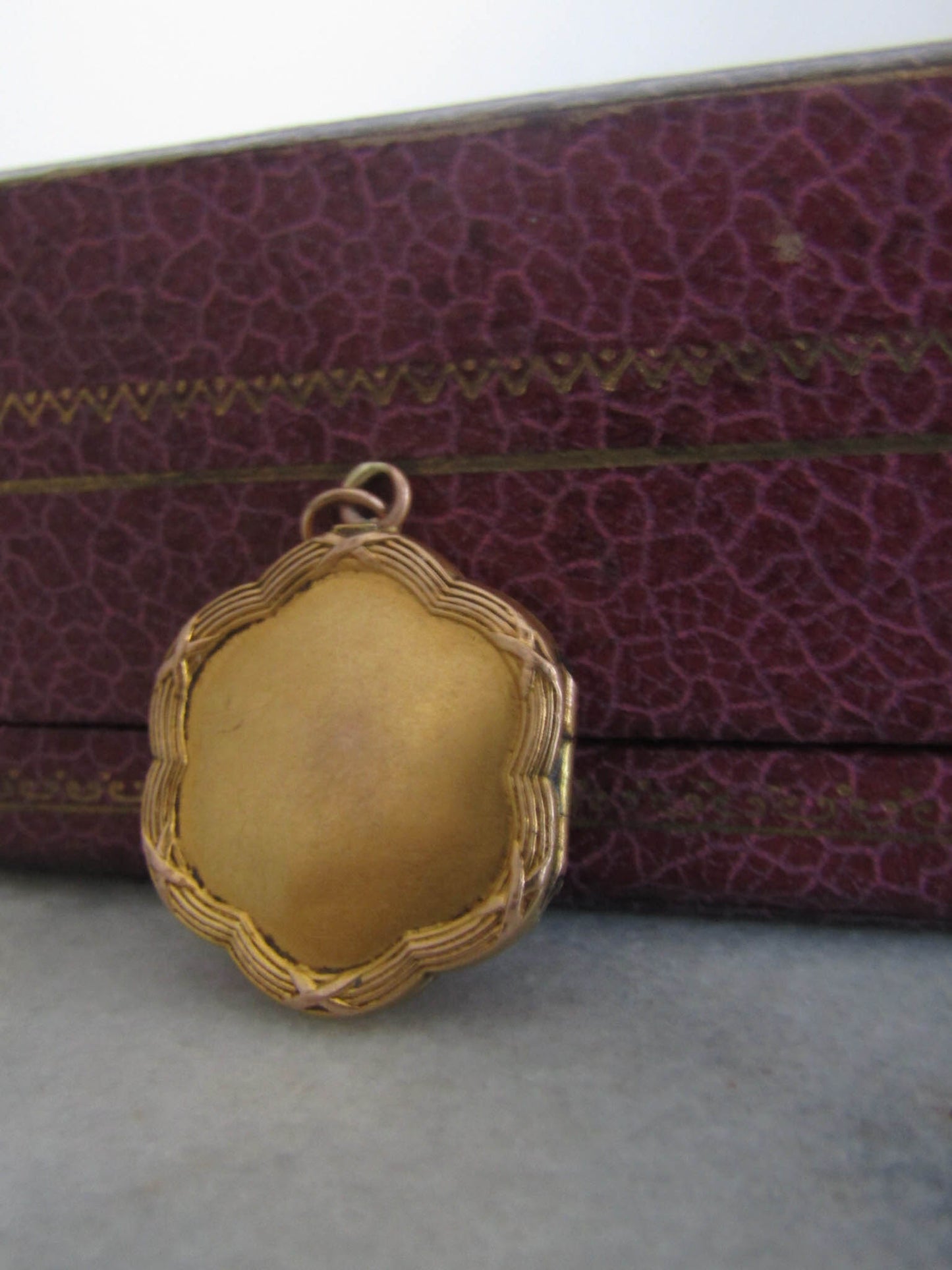 18K Gold Edwardian Lily of the Valley Locket, Antique French Art Nouveau Locket Pendant c. 1900