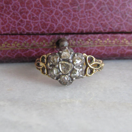 Georgian Foiled Rose Cut Diamond Daisy Cluster Ring, Antique Heart Shaped Diamond Marguerite Ring c. 1820