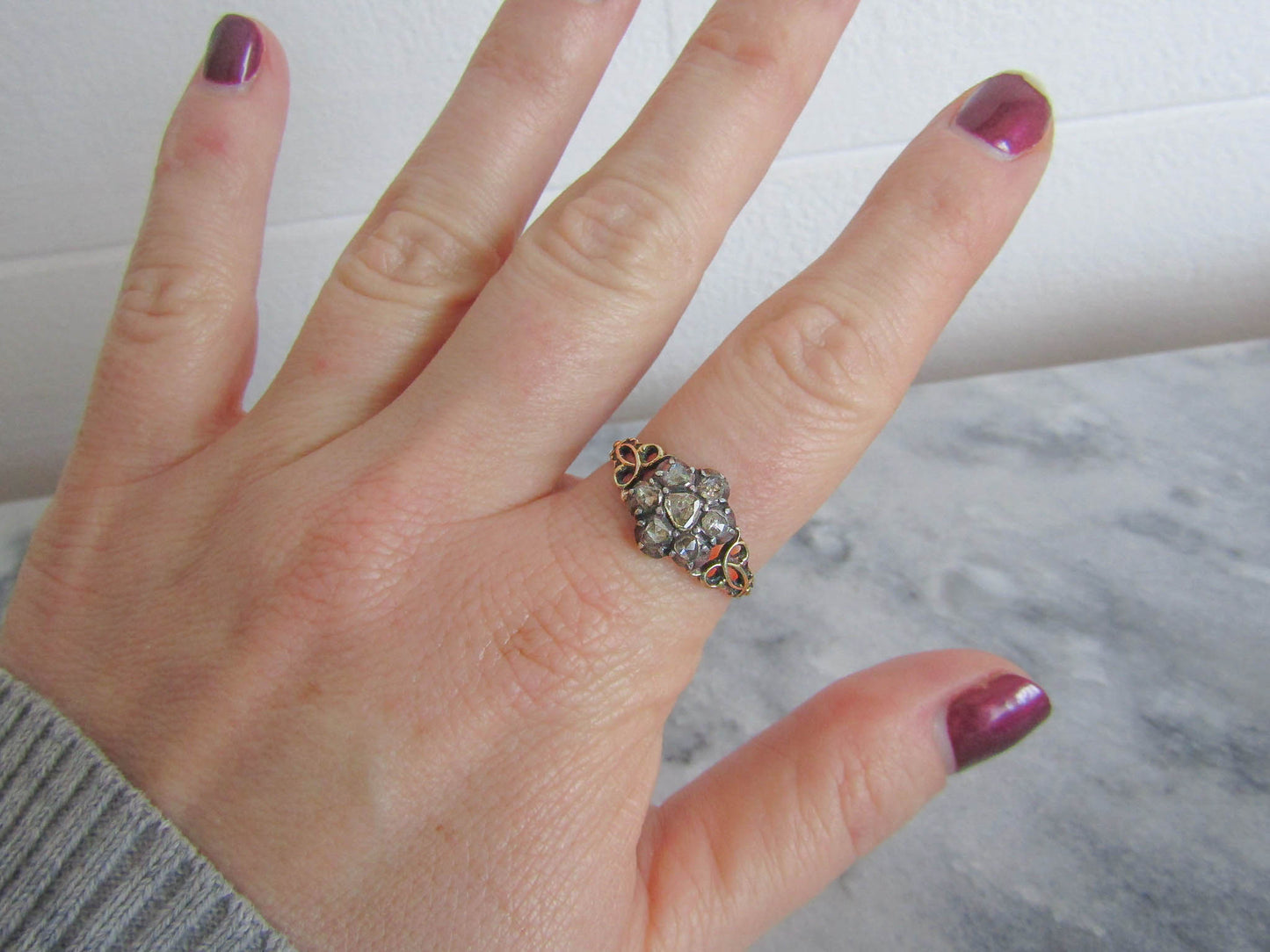 Georgian Foiled Rose Cut Diamond Daisy Cluster Ring, Antique Heart Shaped Diamond Marguerite Ring c. 1820