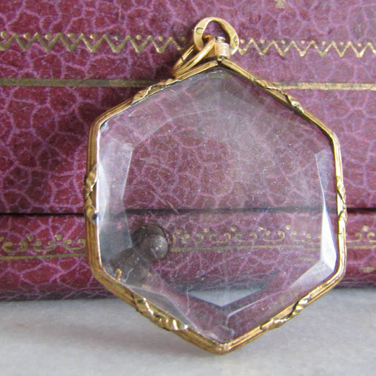 Antique Hexagonal 18K Gold Edwardian Photo Locket, Antique French Sentimental Photo Locket c. 1900