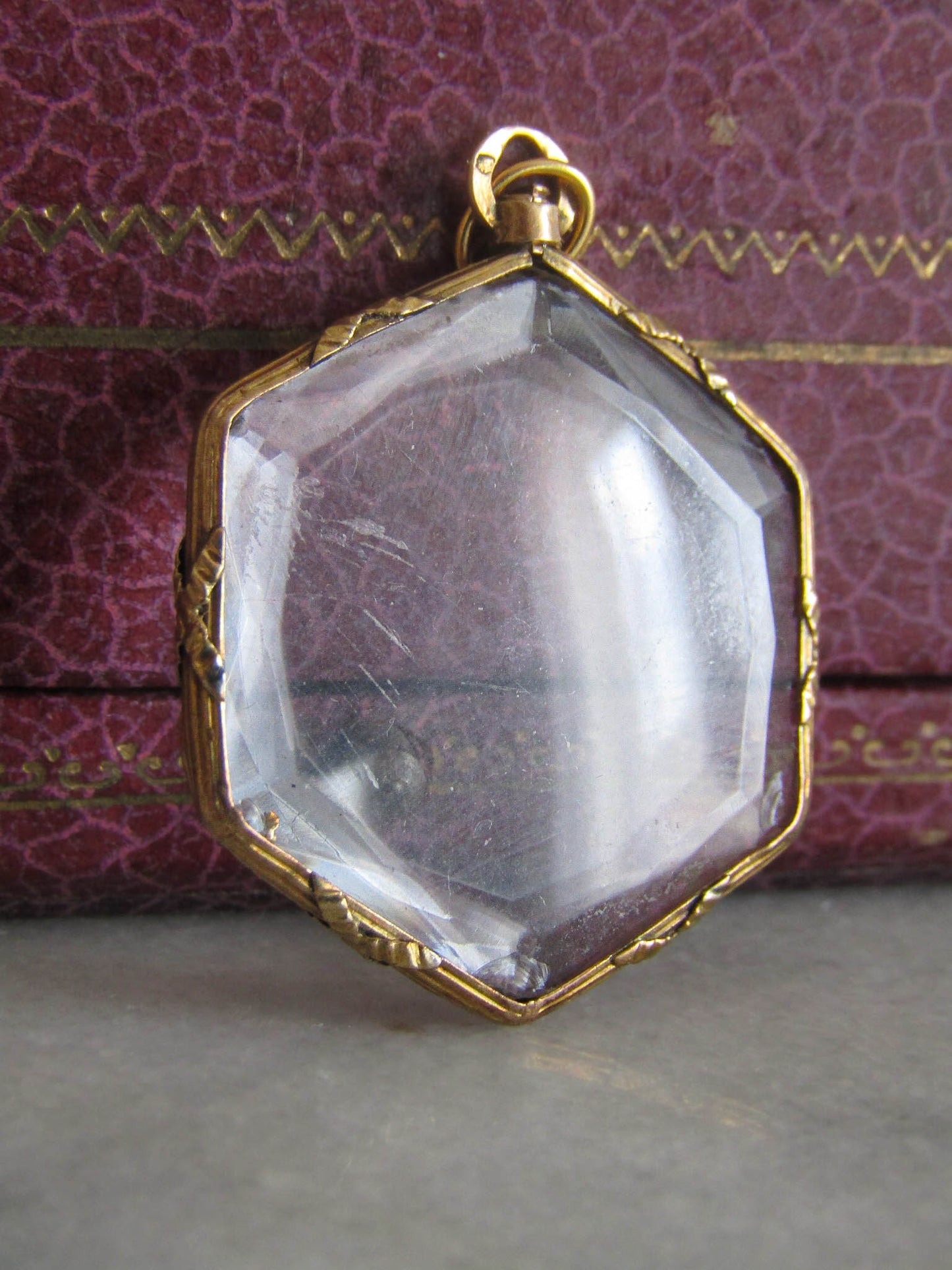 Antique Hexagonal 18K Gold Edwardian Photo Locket, Antique French Sentimental Photo Locket c. 1900