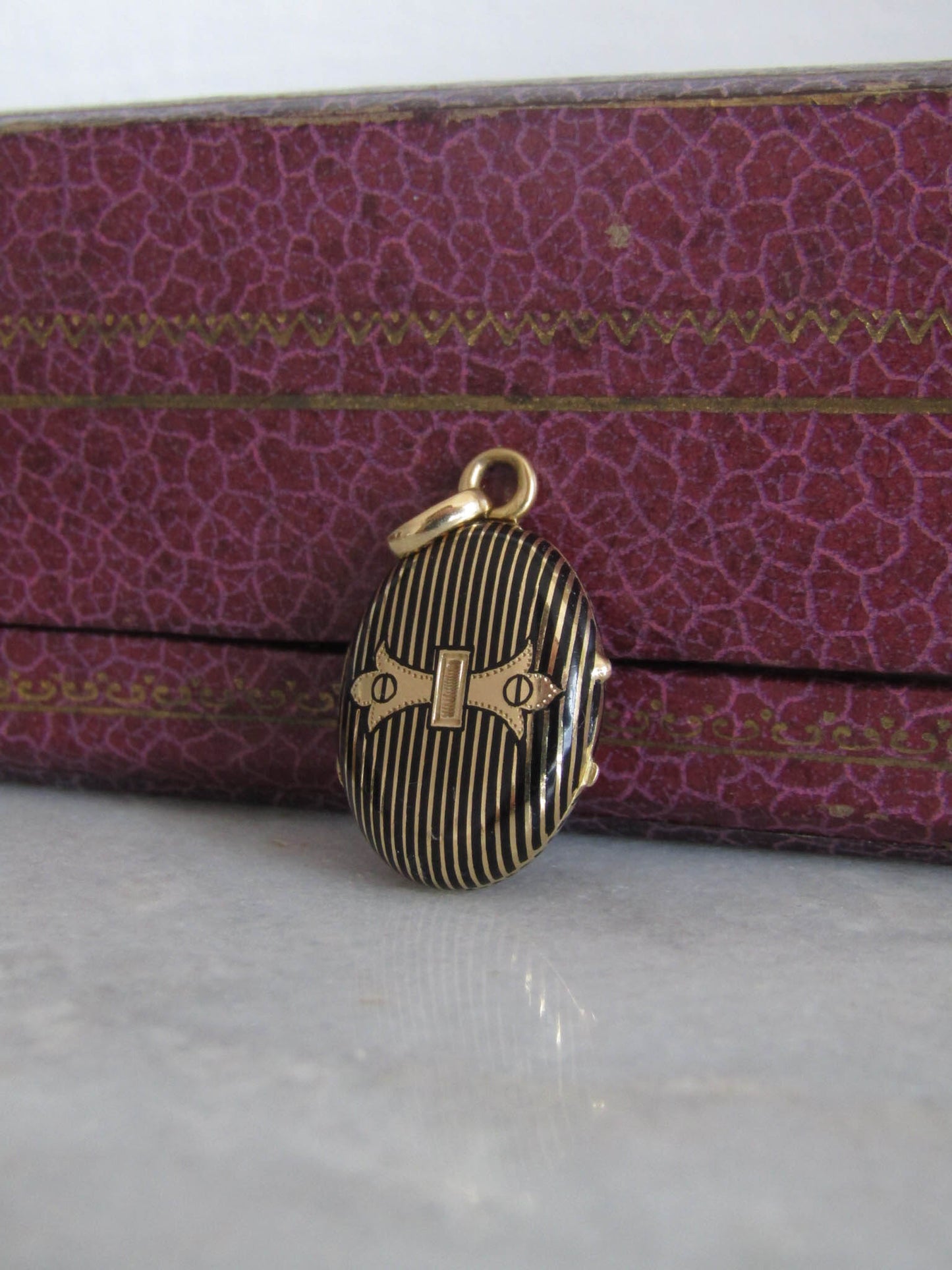 Antique 18k Gold Enamel Buckle Locket, Victorian French Belle Epoque Striped Buckle Pendant