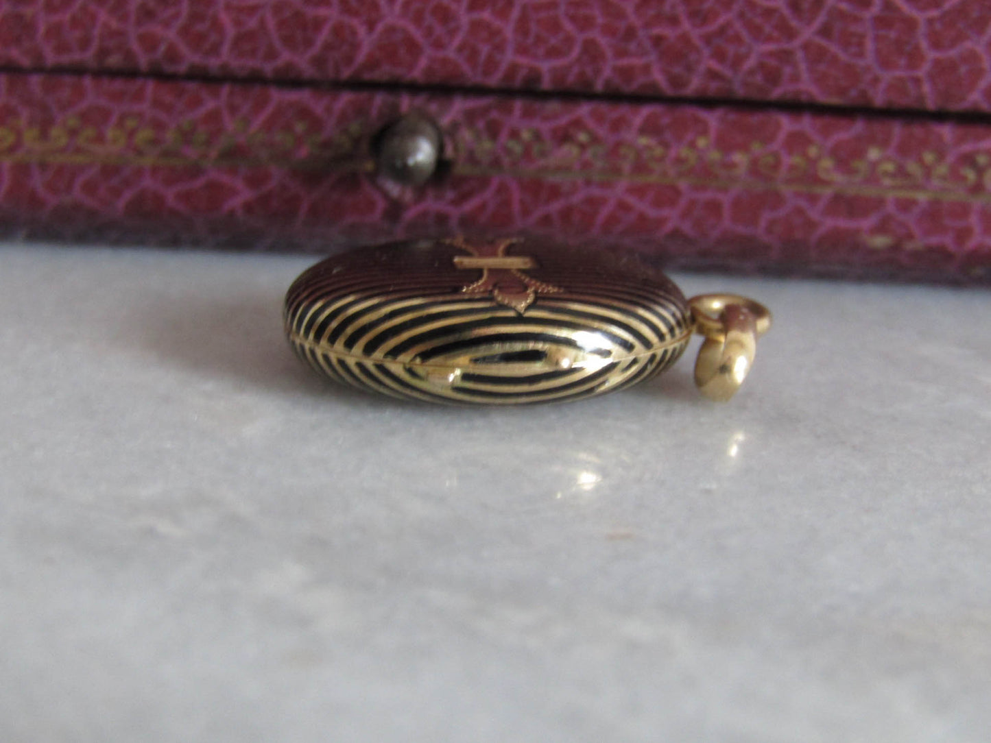 Antique 18k Gold Enamel Buckle Locket, Victorian French Belle Epoque Striped Buckle Pendant