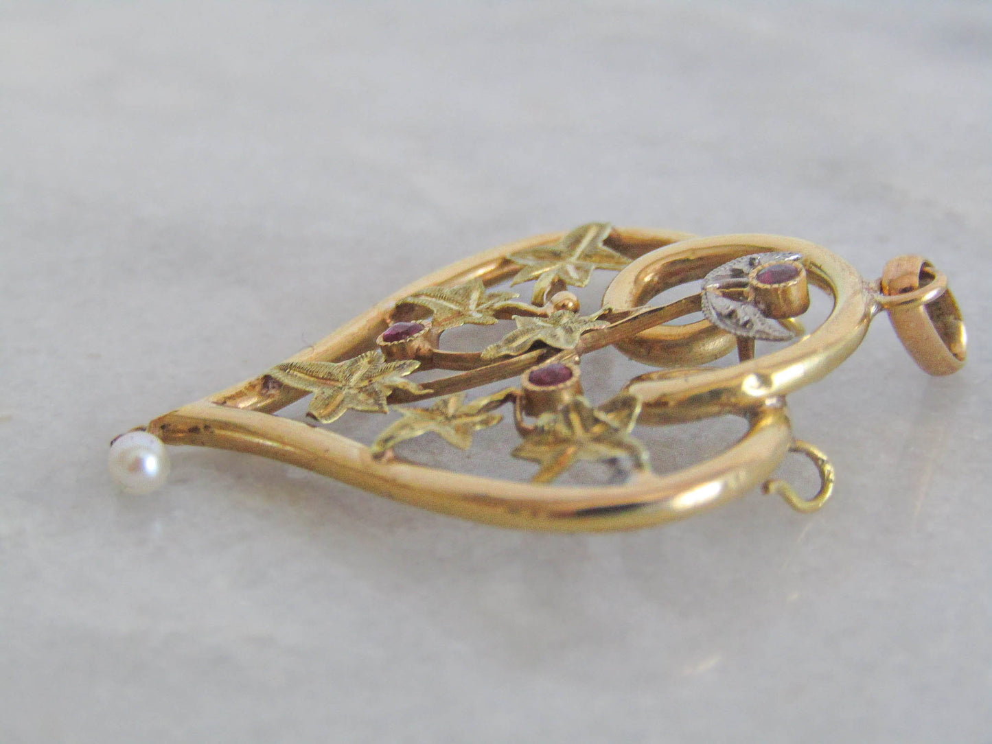 Antique Art Nouveau 18k Gold Ivy Heart Pendant with Garnet accents