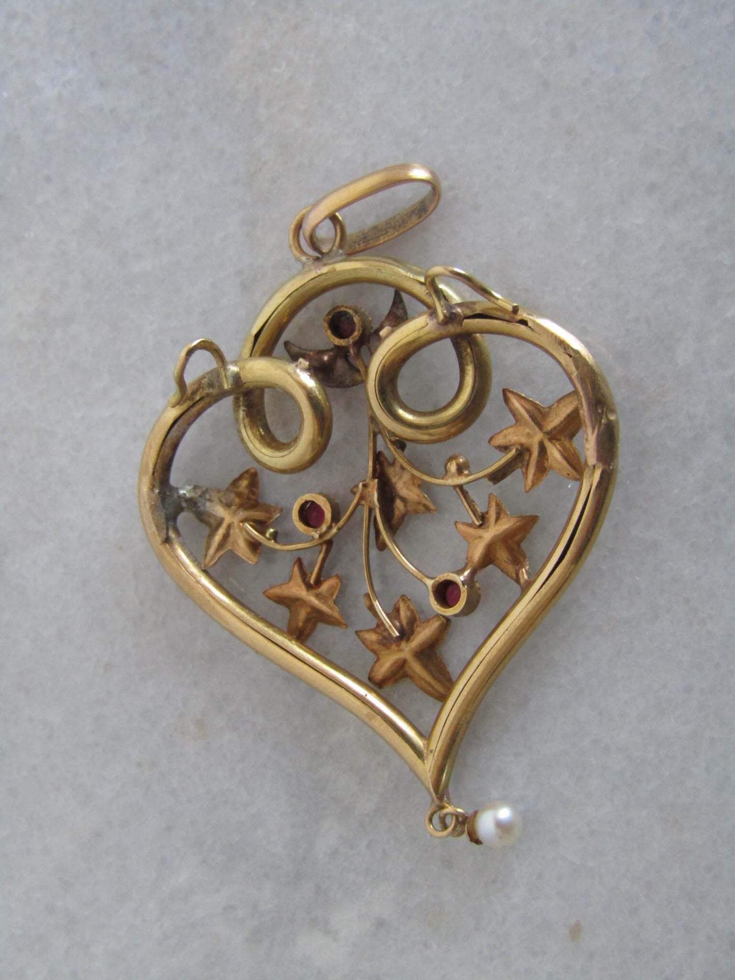 Antique Art Nouveau 18k Gold Ivy Heart Pendant with Garnet accents